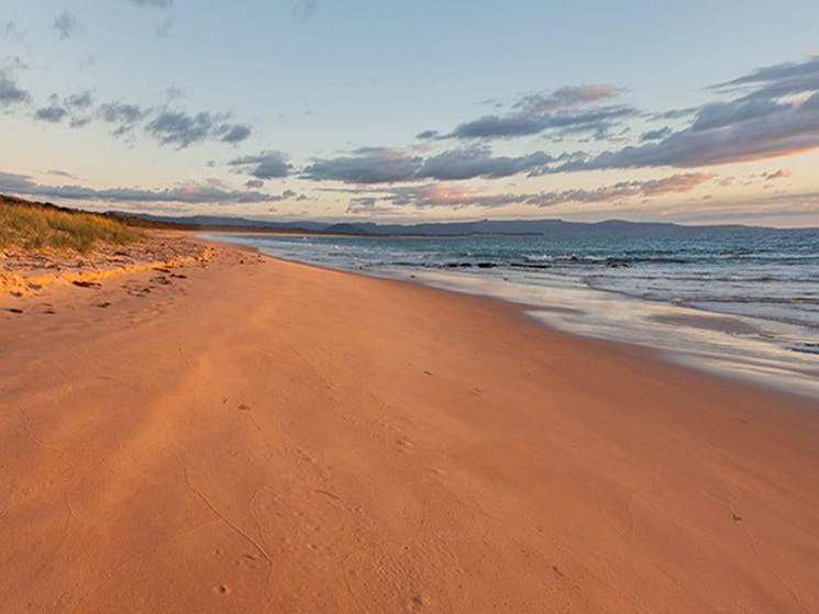 Hammerhead Point coastal shoreline at sunset, Jervis Bay National Park. Photo: Michael Van Ewijk