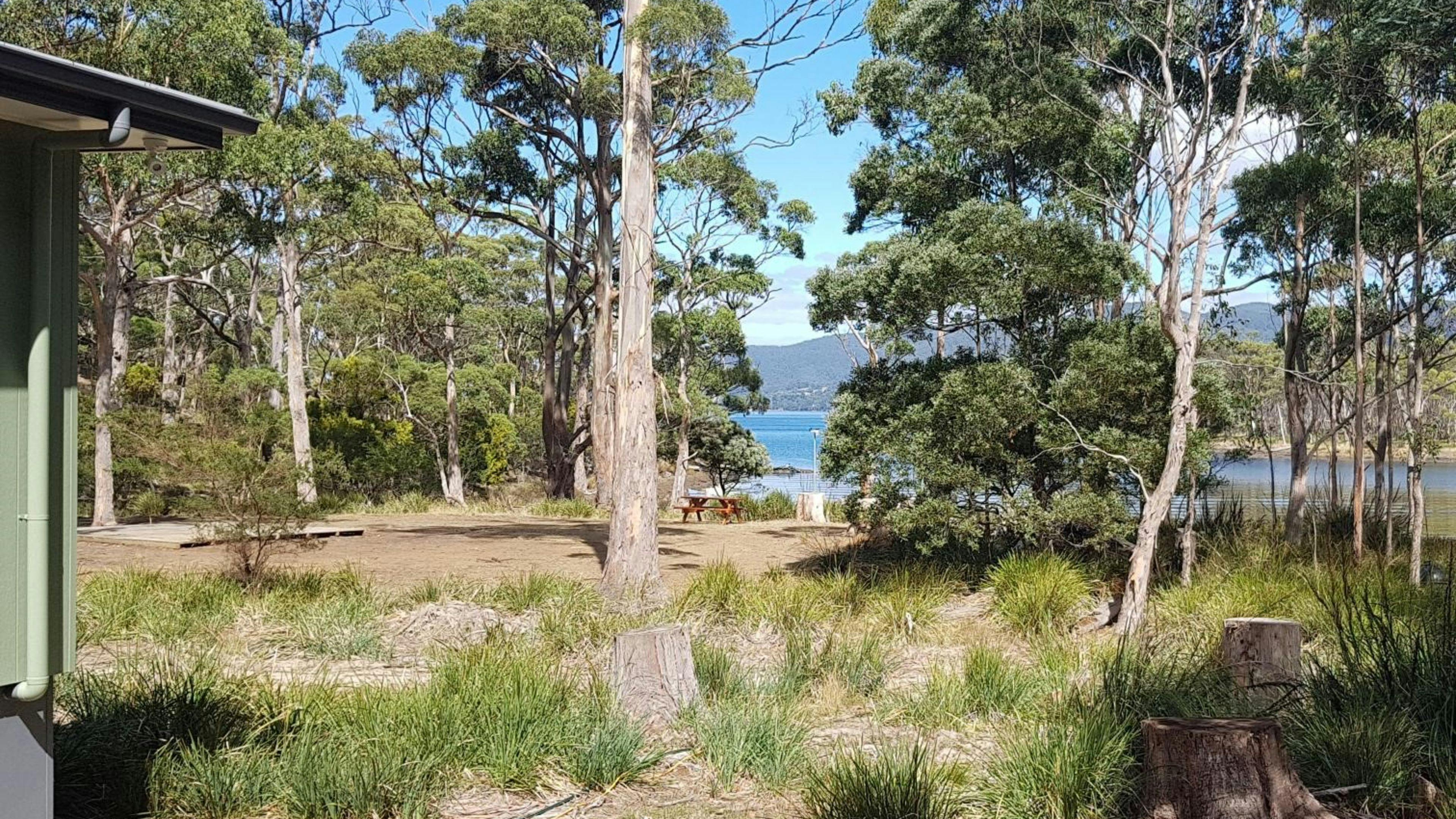 Heron Cove, Bruny Island