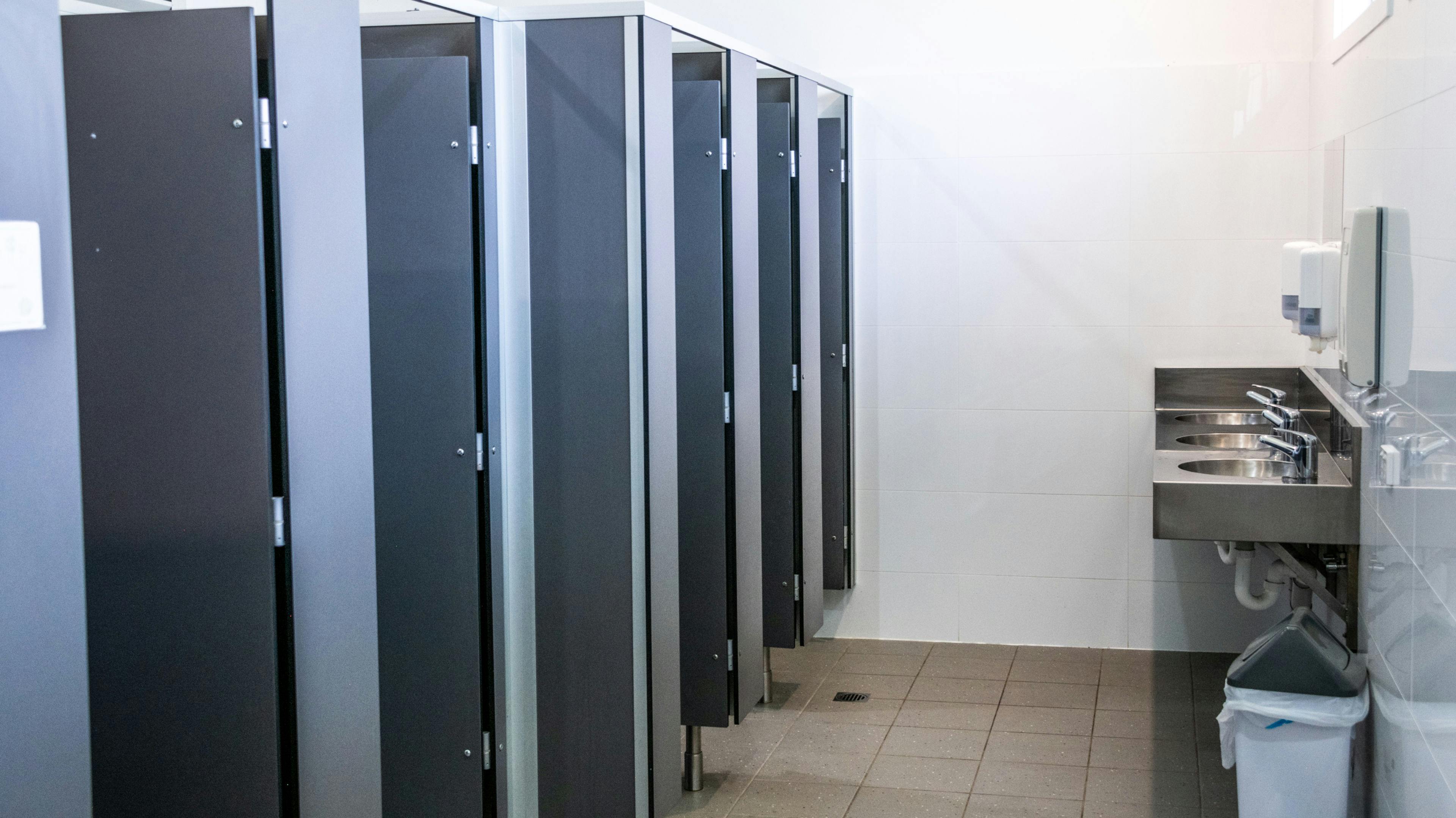 Clean bathroom stalls