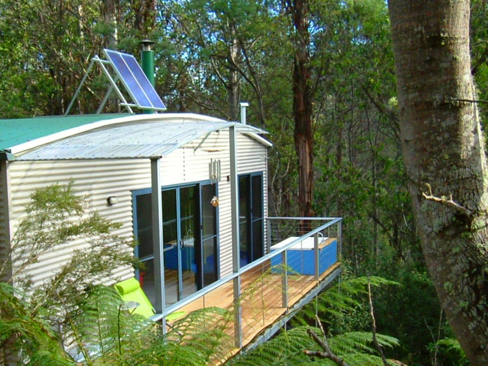 Example studio cabin (total 3)