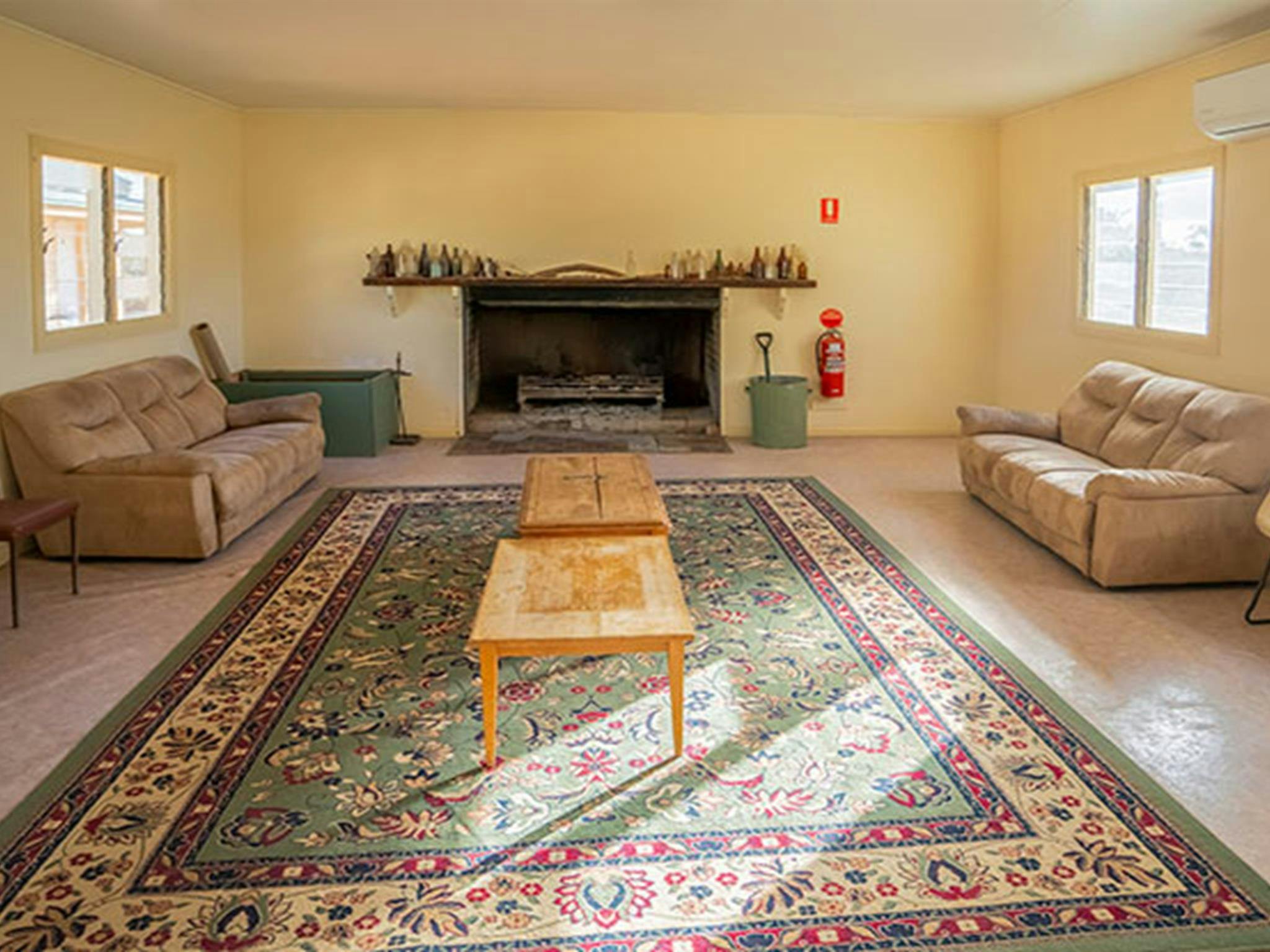 Der Aufenthaltsraum im Kinchega Shearers Quarters. Foto: John Spencer/DPIE