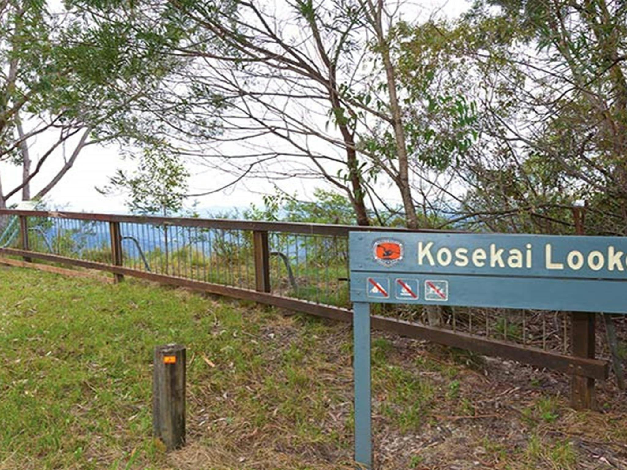 Kosekai lookout, Dunggir National Park. Photo: Rob Cleary &copy; OEH