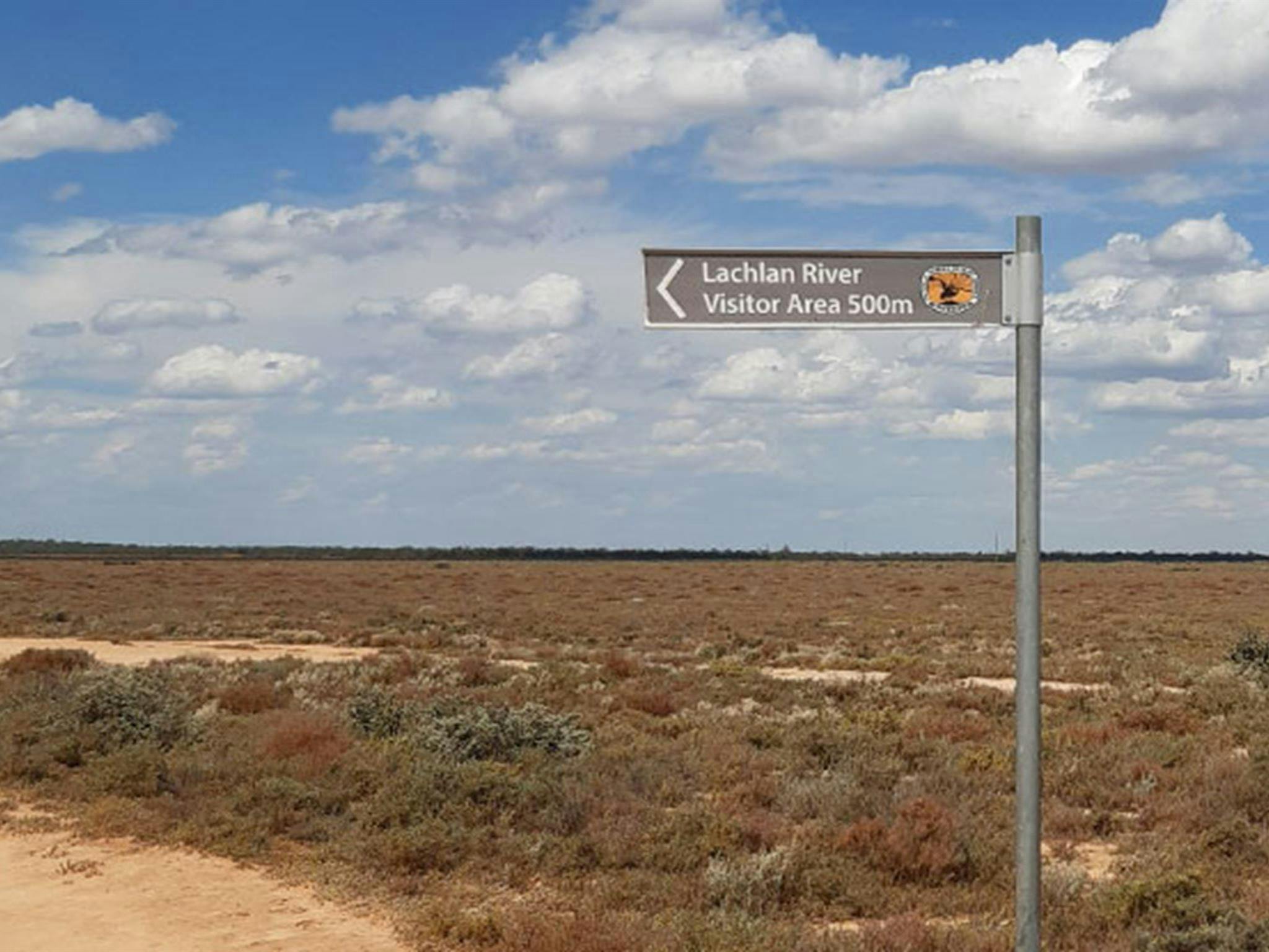 The sign to Lachlan River campground in Kalyarr National Park. Photo: Jessica Murphy &copy; DPIE
