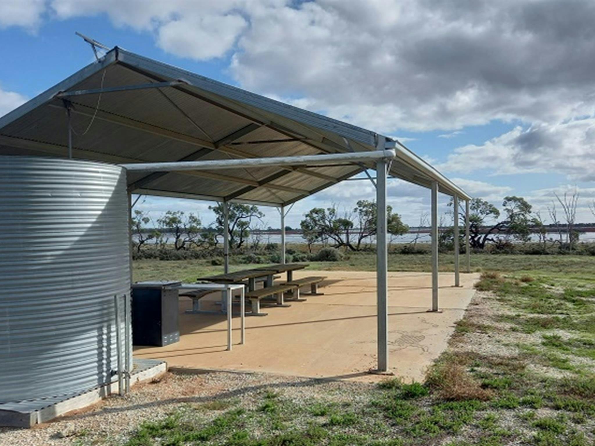 Lake Ita picnic area