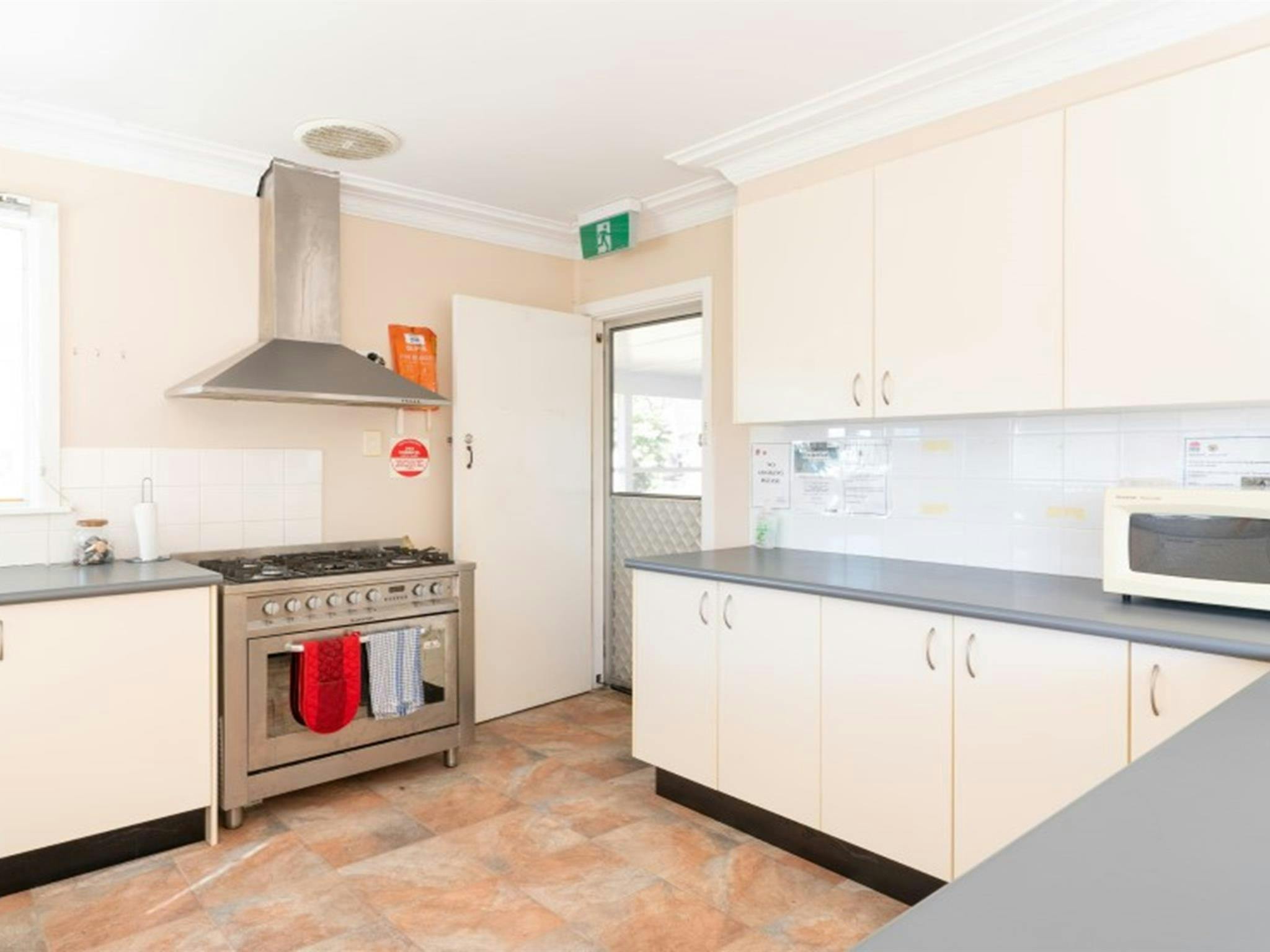 The kitchen at Lavender Vale Cottage in Kwiambal National Park. Photo &copy; DPE