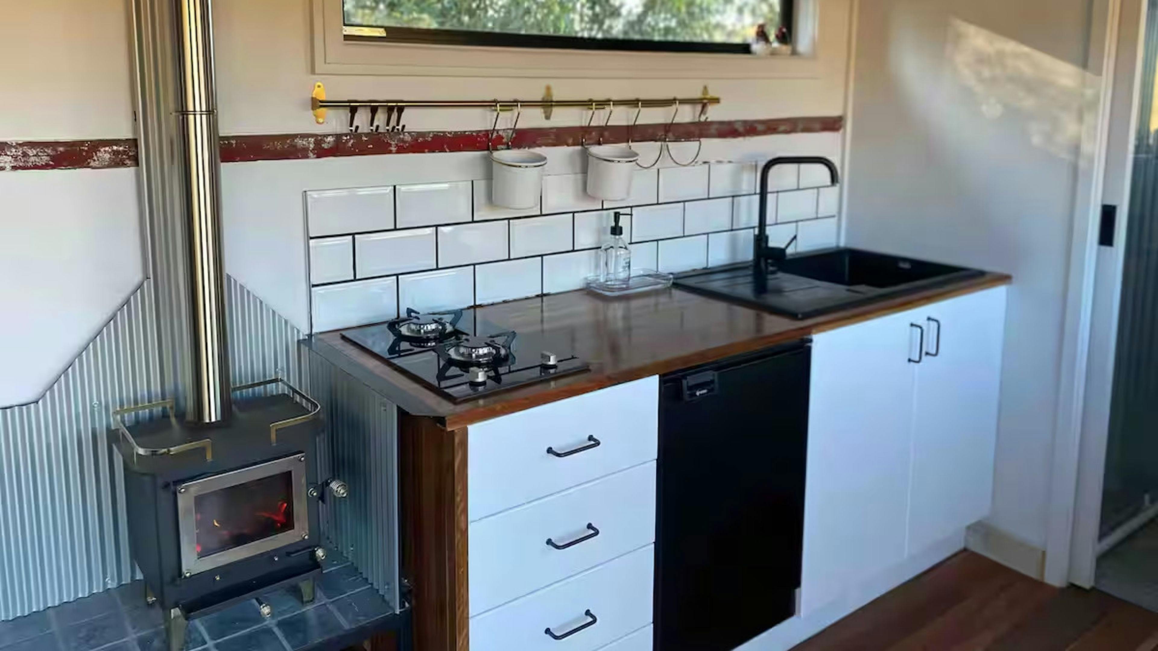 리틀 레드 베드포드 타이니 하우스