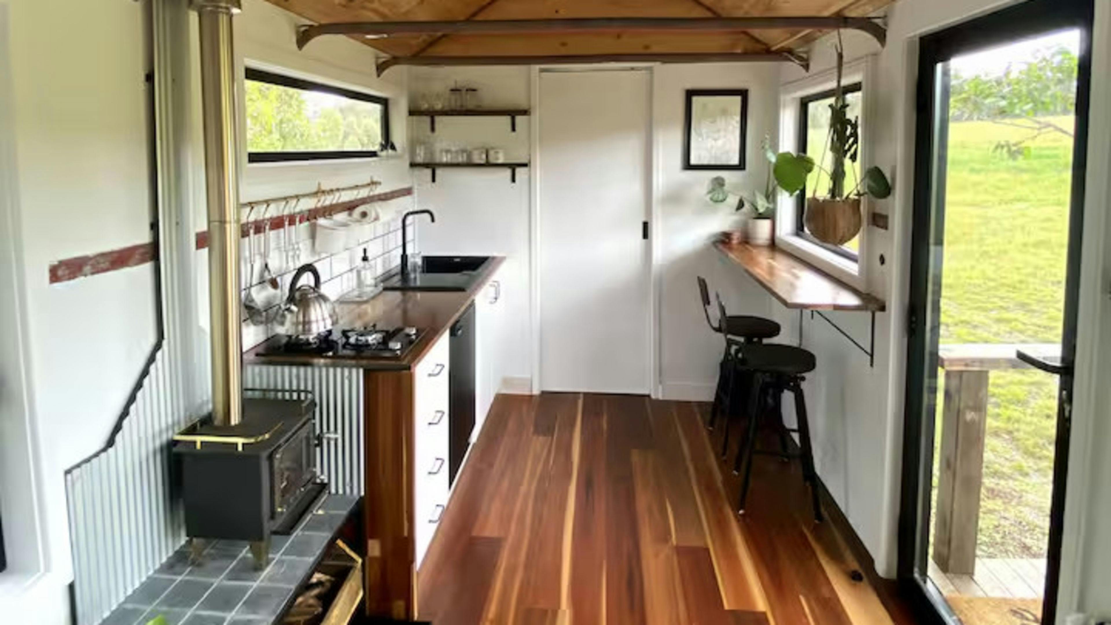 리틀 레드 베드포드 타이니 하우스