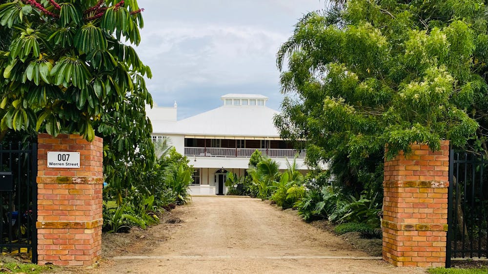 Cullen Guesthouse & and Rest Stop