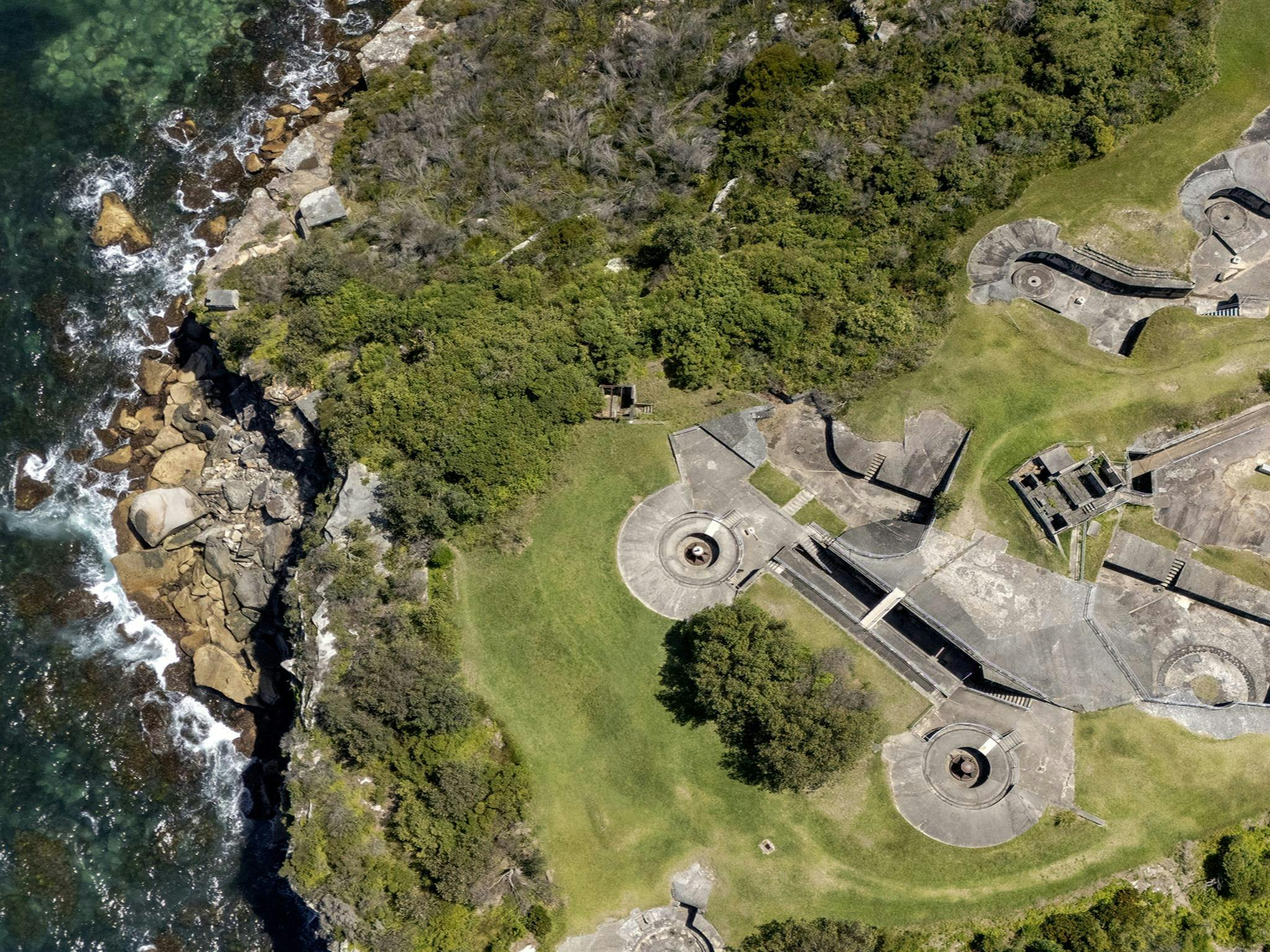 Aerial view of outer Middle Head. Credit: Simon Wood &copy; DCCEEW