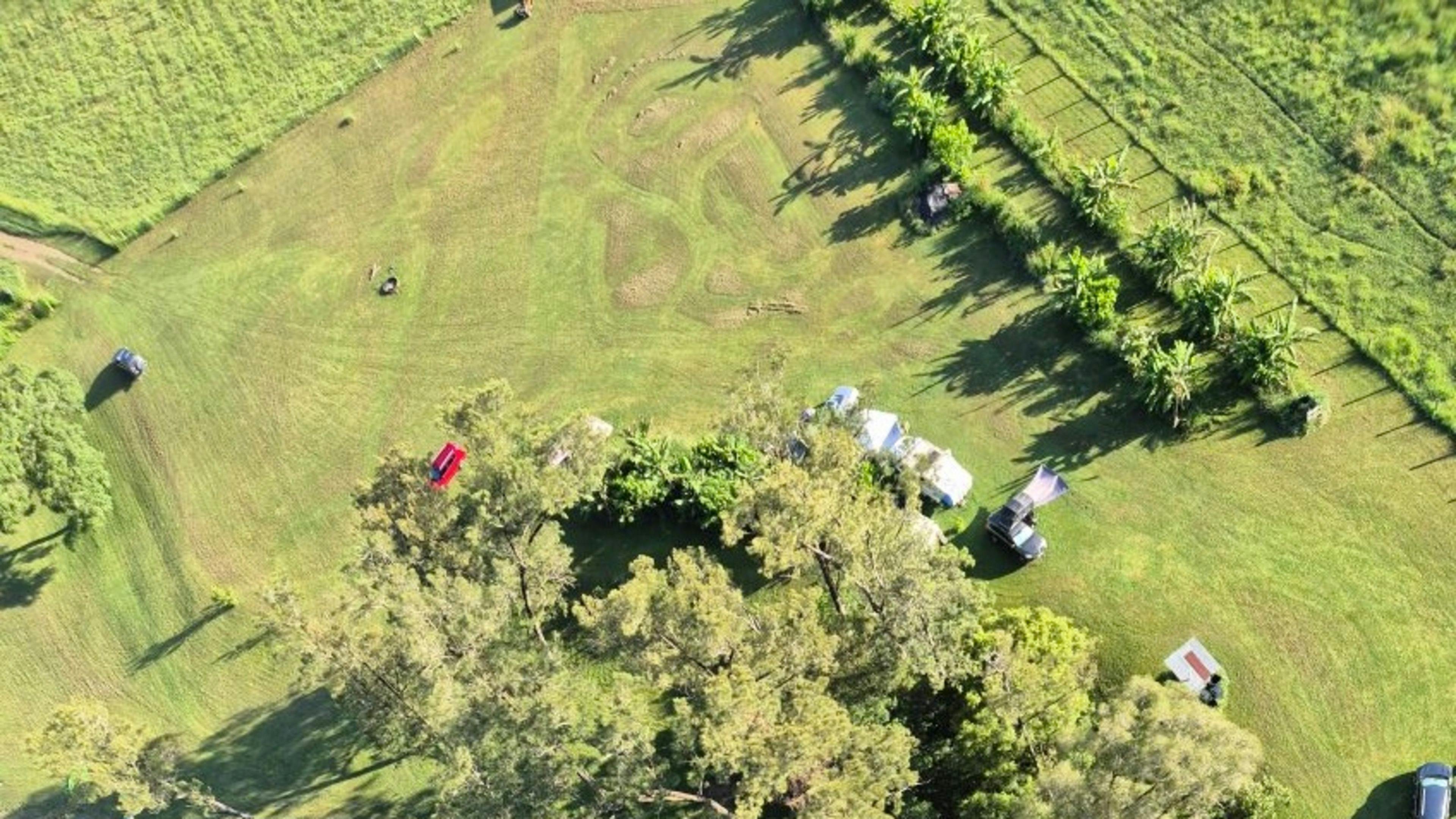 獅子山農場隱蔽溪露營地