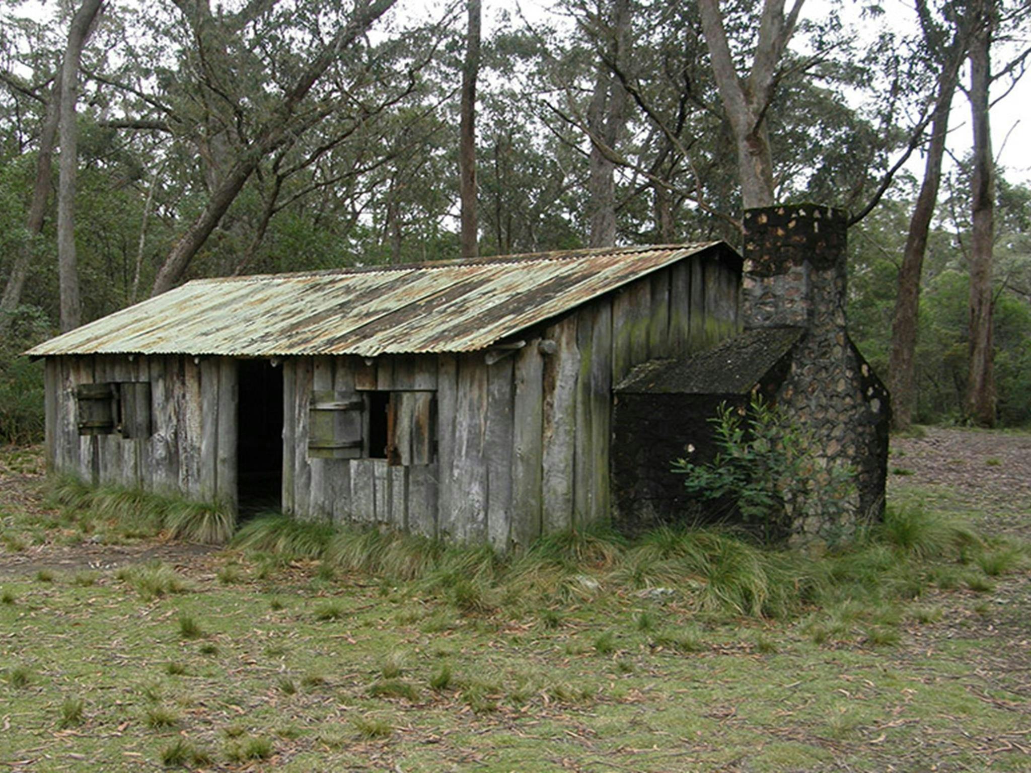 Mulligans Hut. Photo: Koen Dijkstra/DCCEEW &copy; Koen Dijkstra