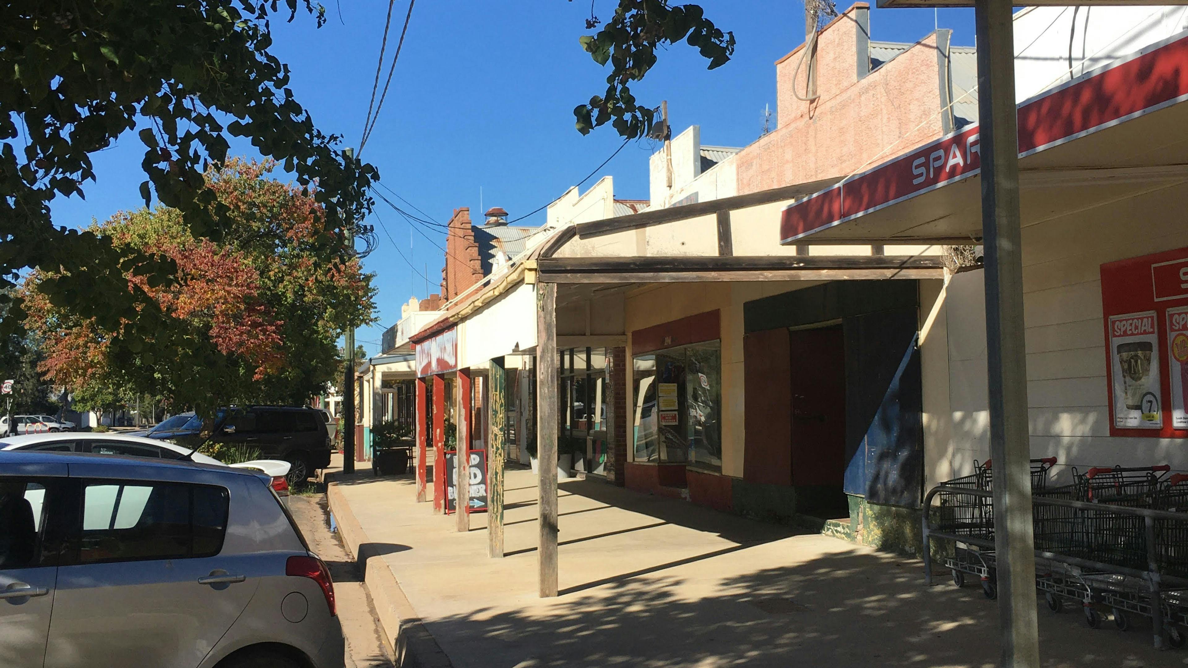 St Georges St, Mungindi