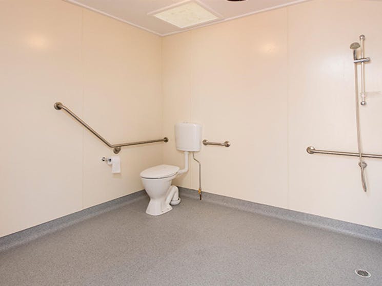 Interior of accessible bathroom at Mungo Shearers' Quarters accommodation. Photo: Vision House