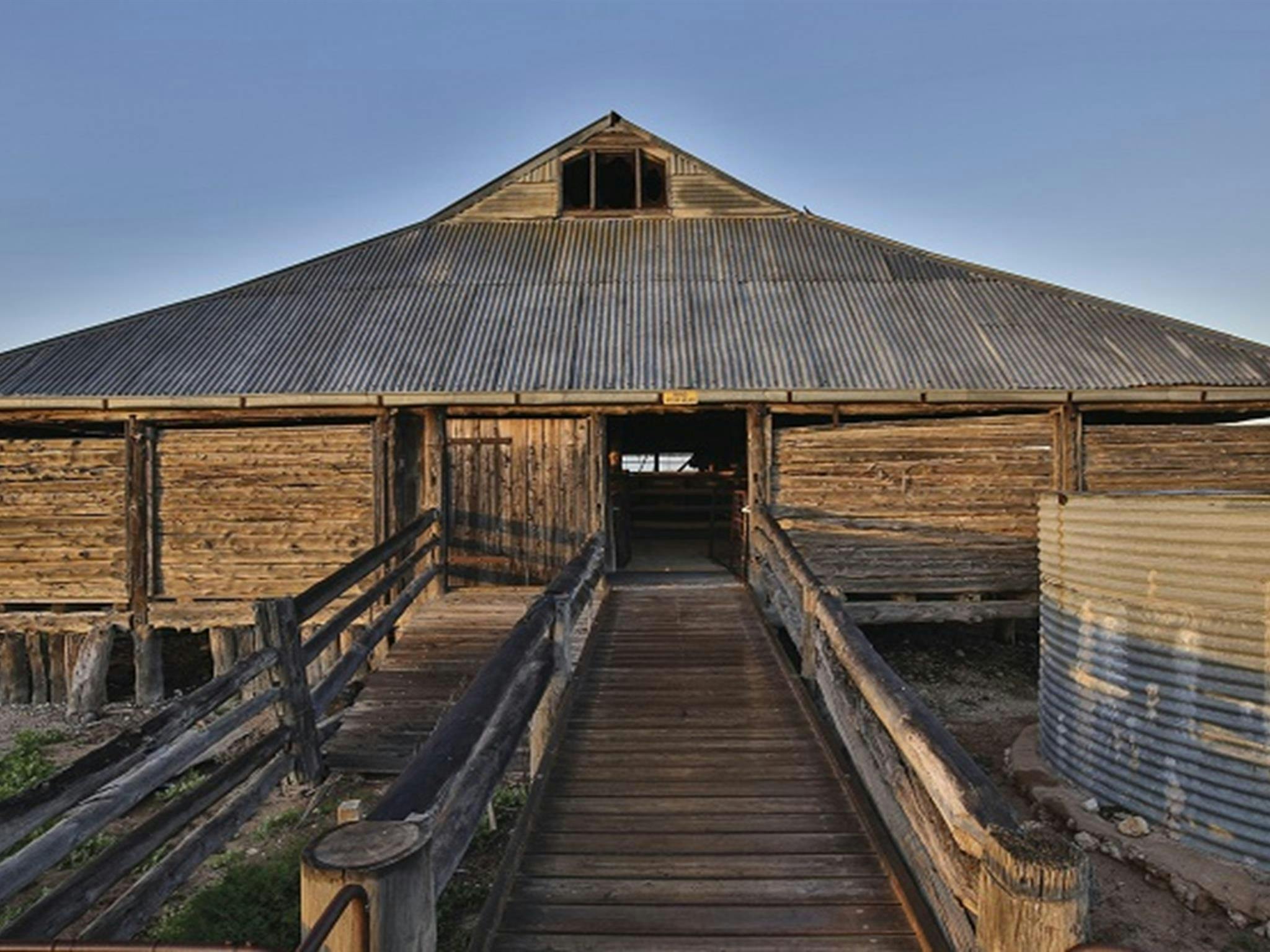 Mungo Woolshed in Mungo National Park. Photo: Vision House Photography/OEH