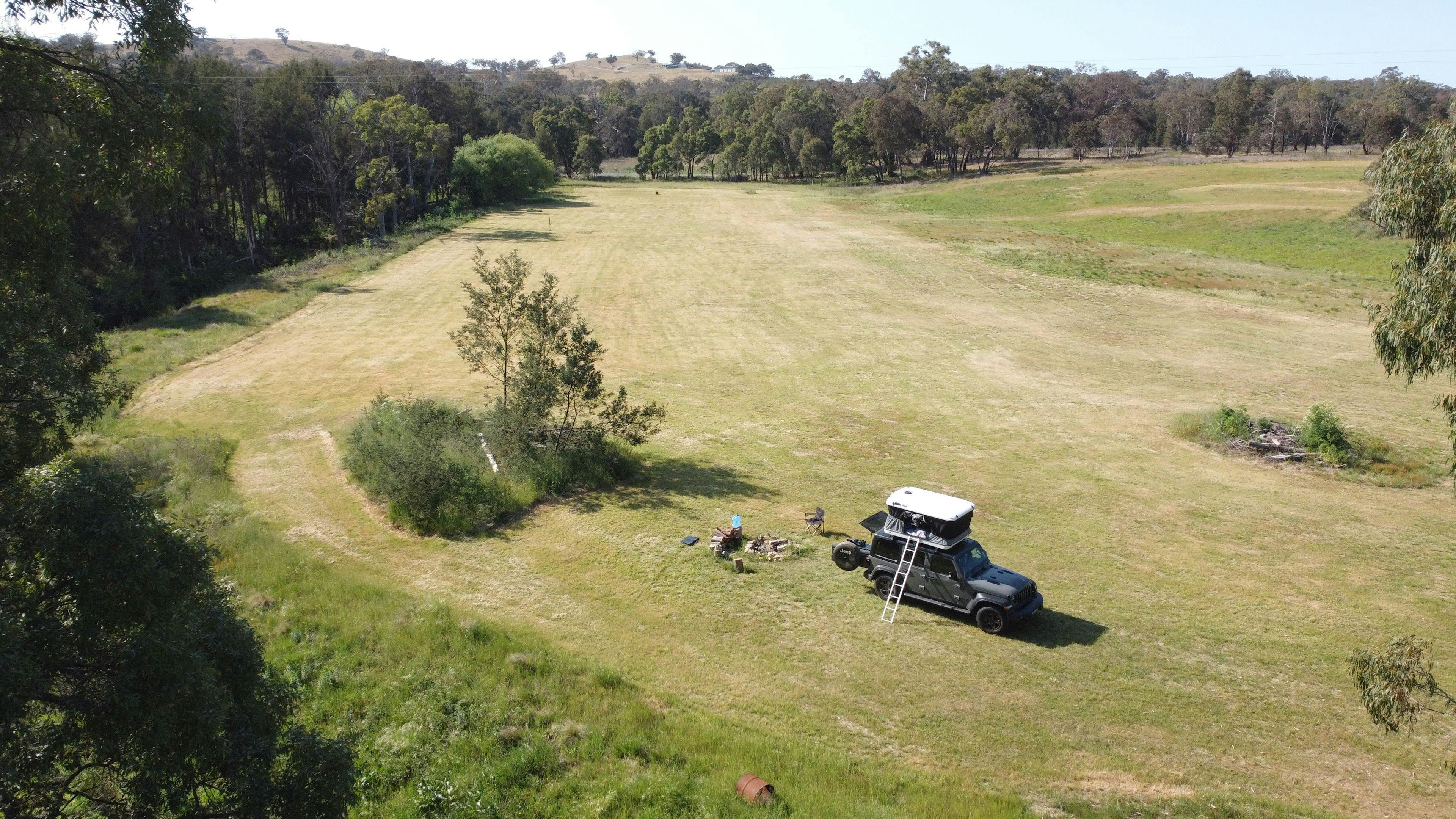 브레이즌헤드 - 하나의 위대한 장소