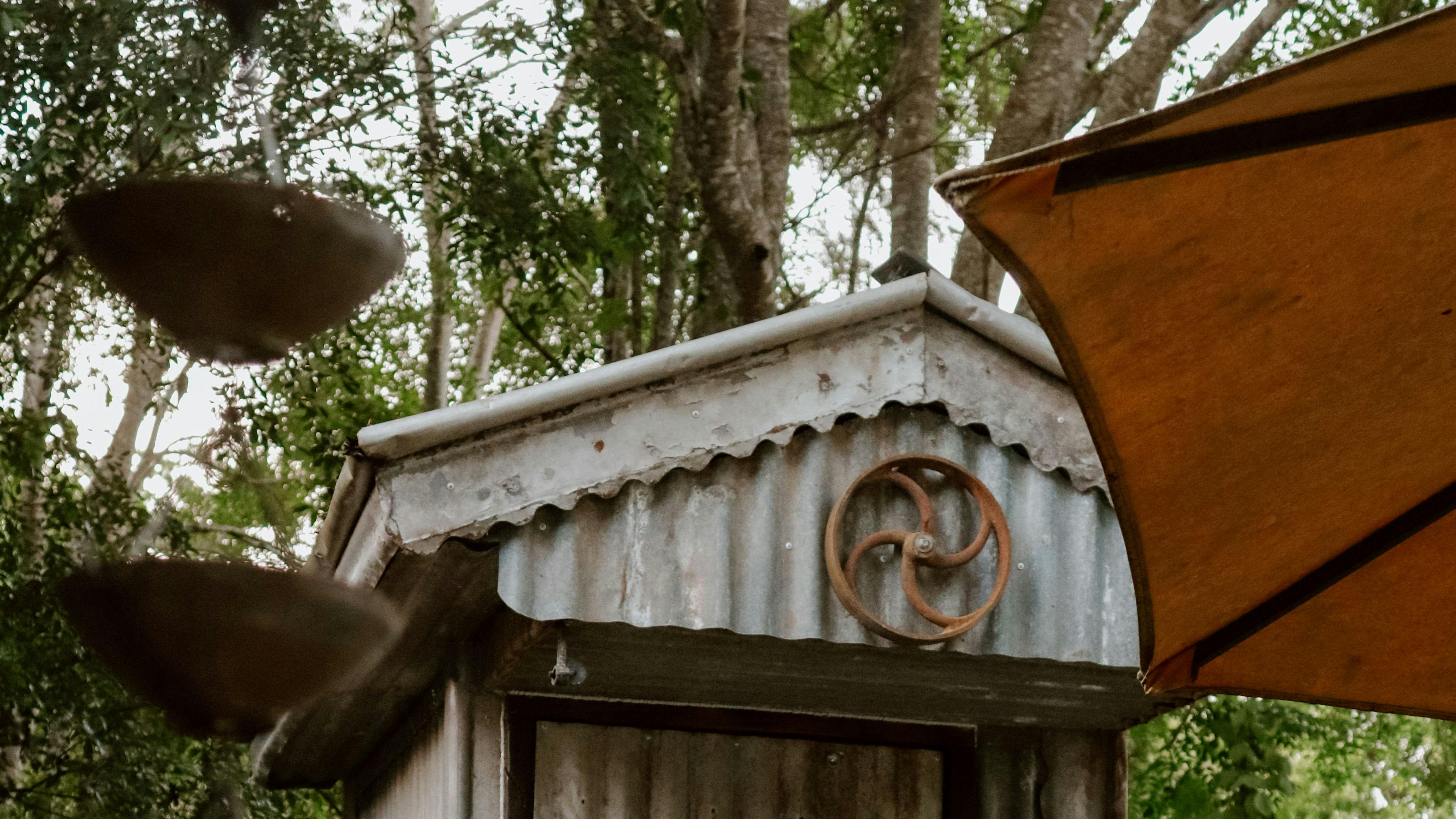 Nature's Edge Cottage & Campsites.