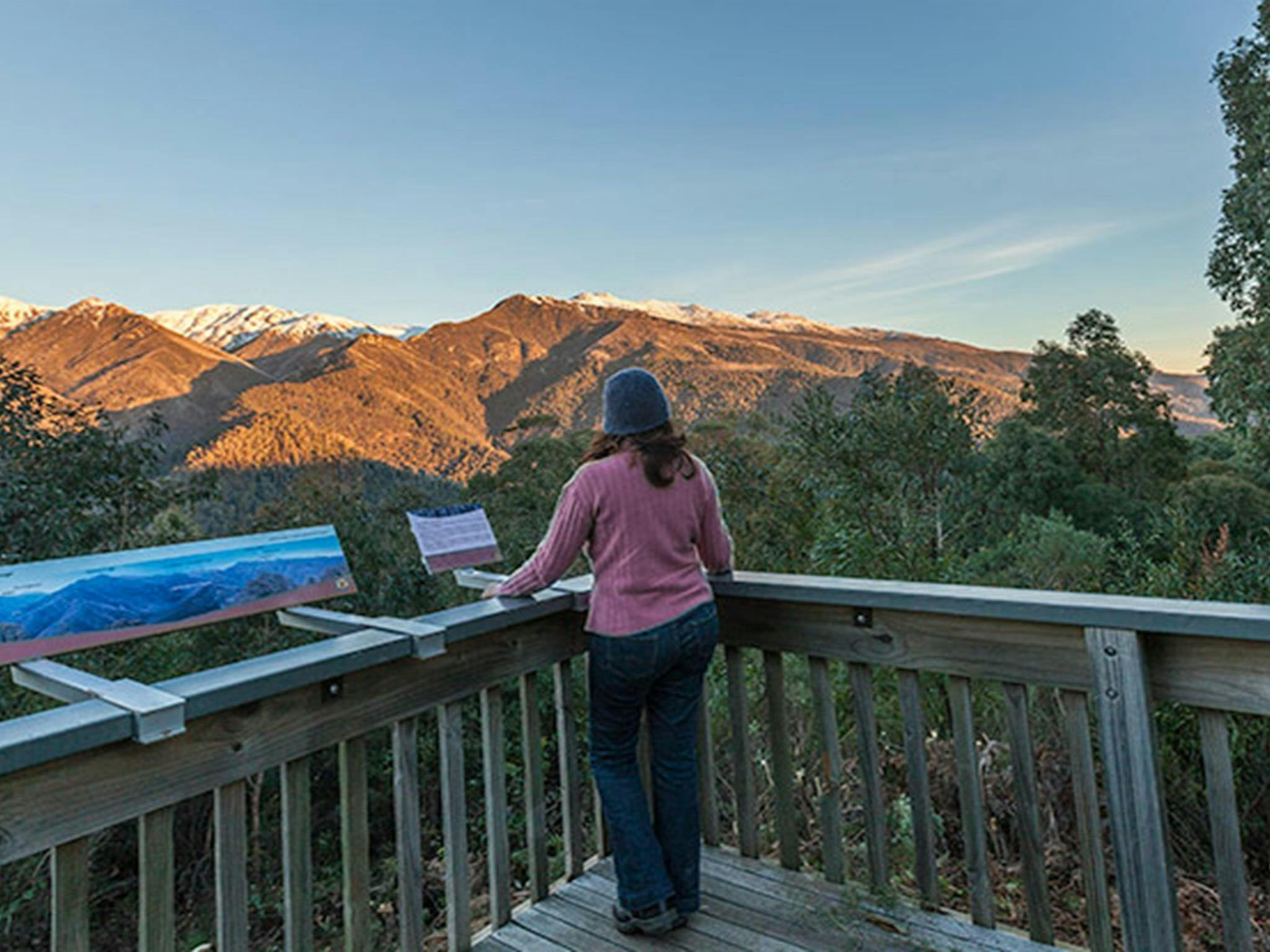 科修斯科國家公園奧爾森瞭望台。照片：Murray Vanderveer © OEH