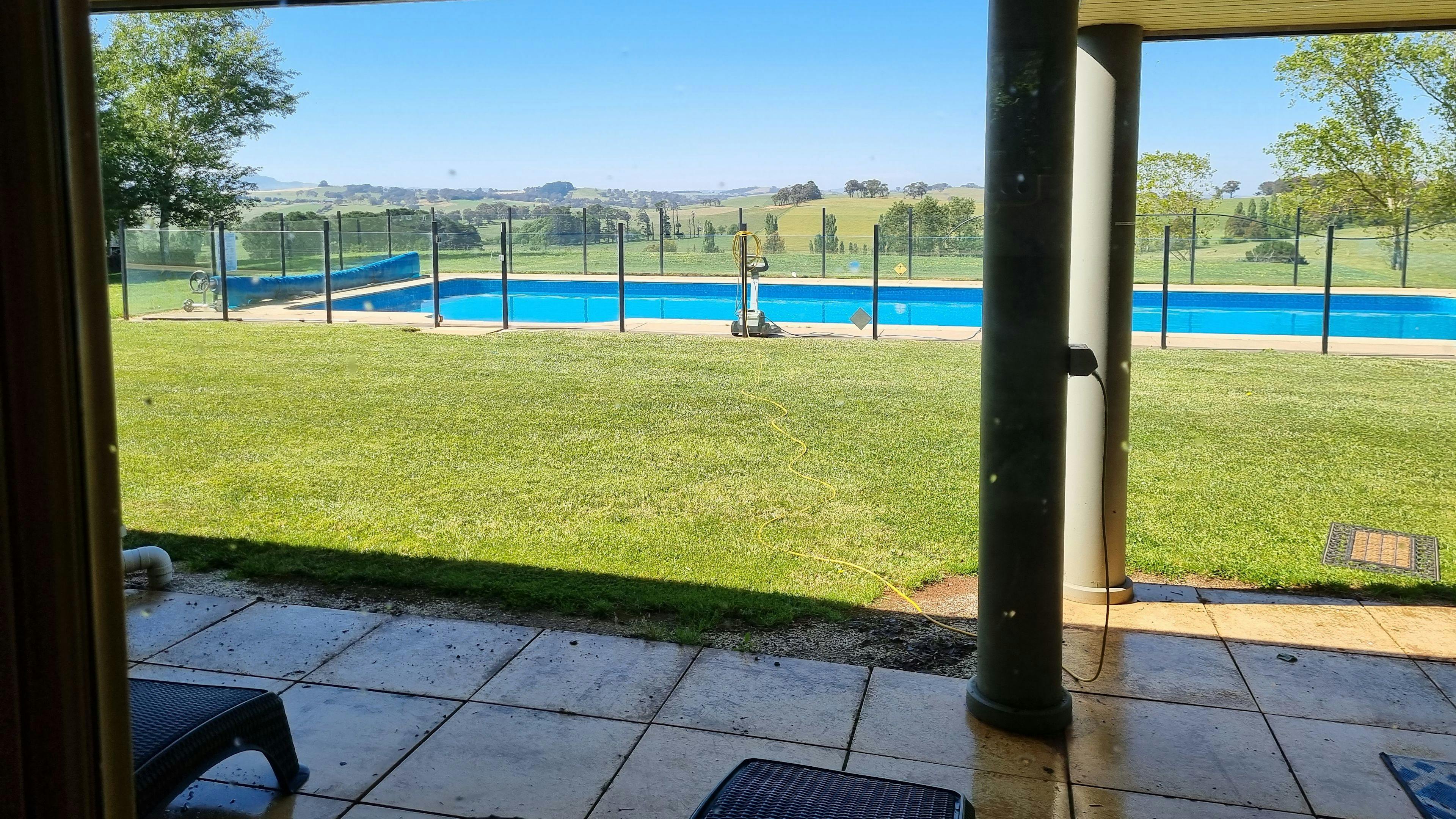 Orangewood Farm, Pool, Hilltop View