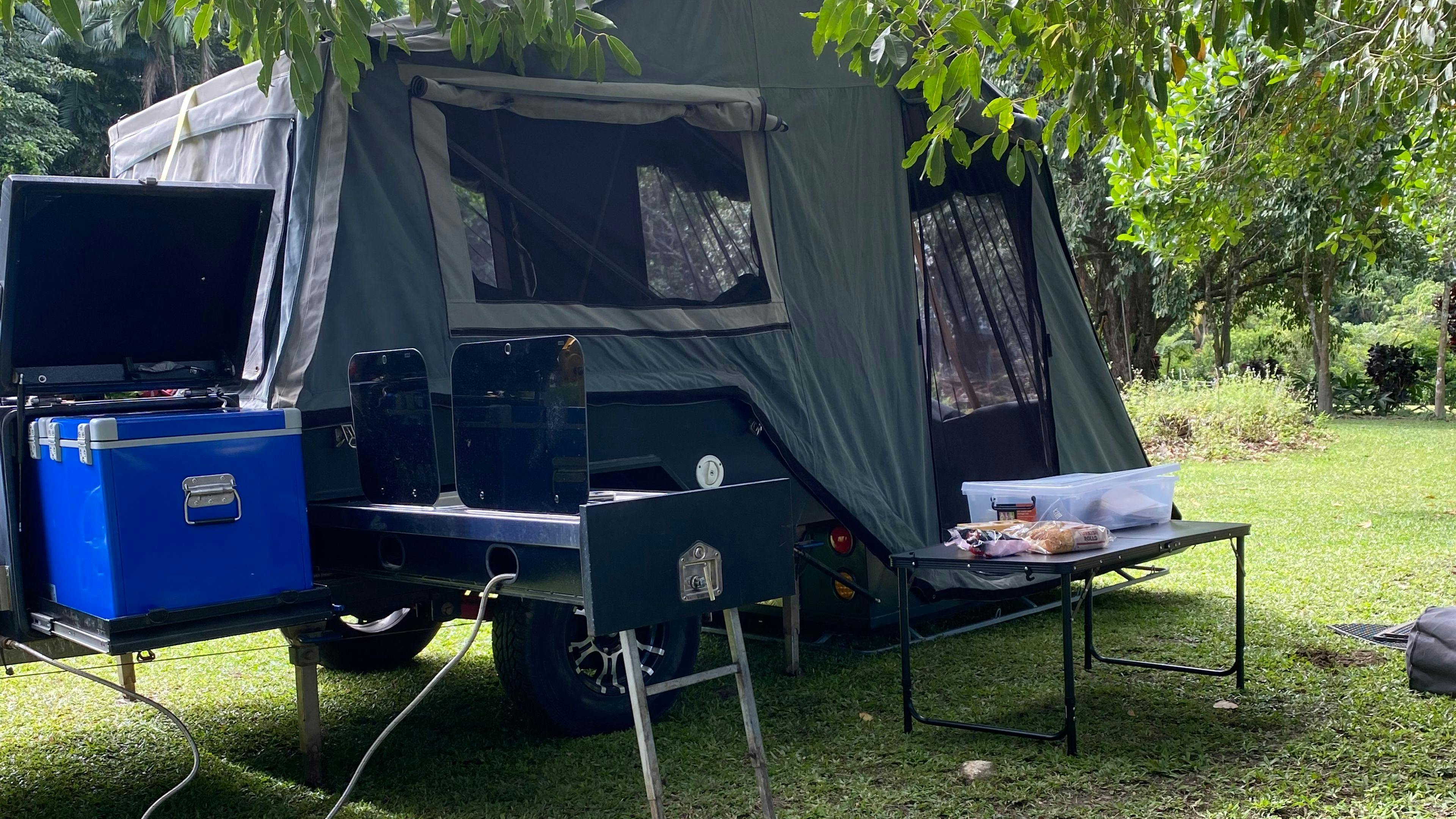 Pamona Park, nr Gordonvale