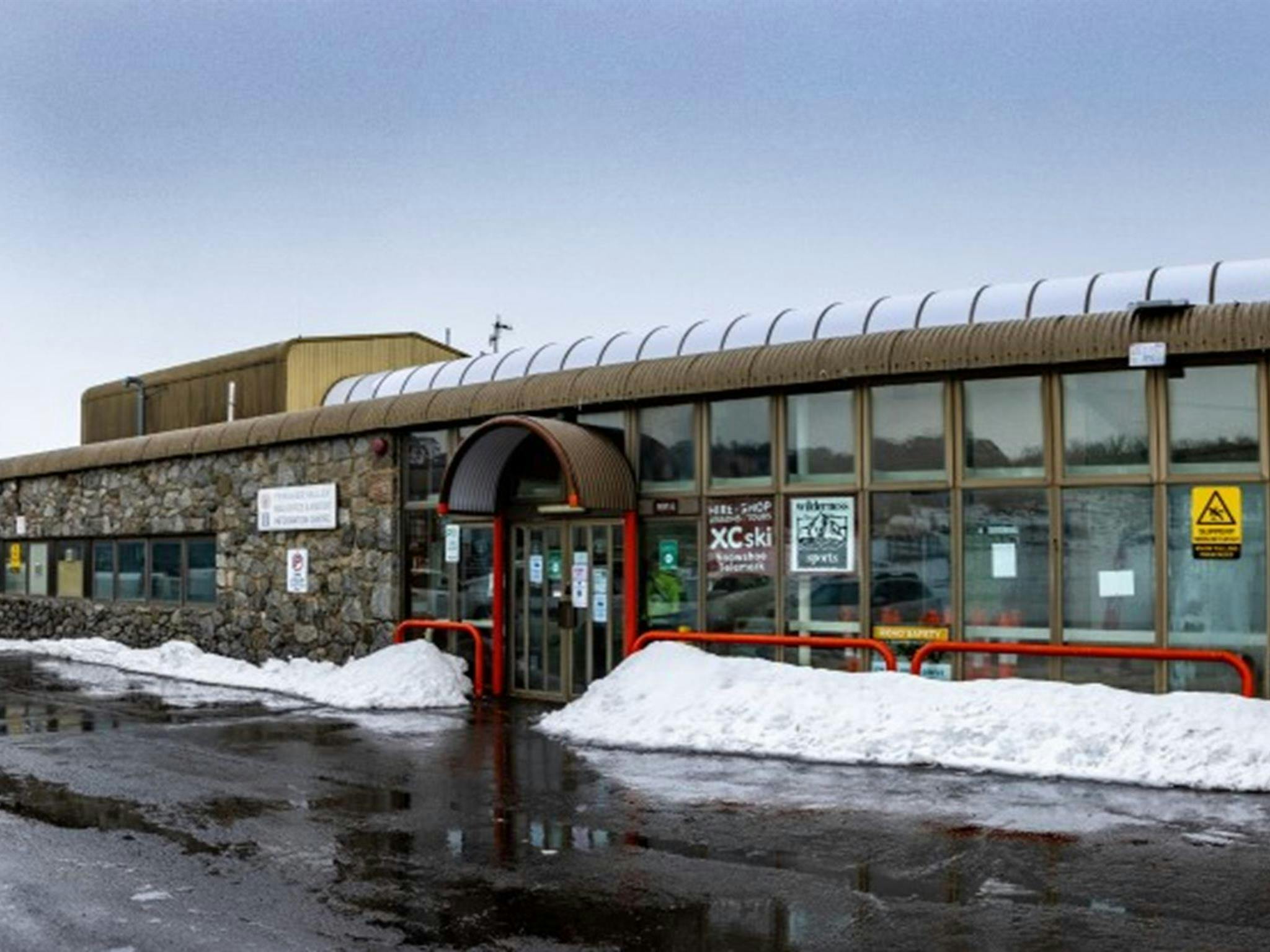 Exterior of Perisher Valley Office in the Thredbo-Perisher area of Kosciuszko National Park. Photo: