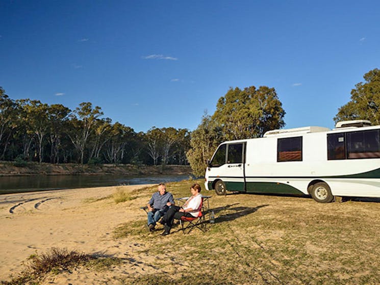 Quicks Beach campground, Murray Valley National Park. Photo: Gavin Hansford/DPIE