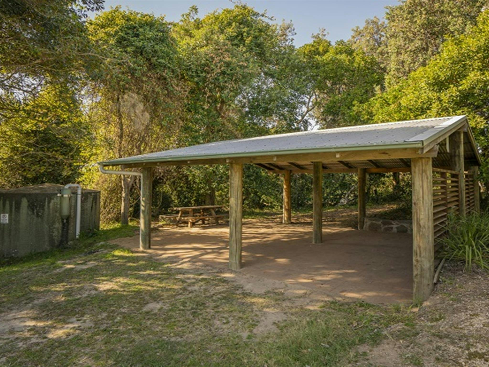 Picnic area facilities at Racecourse campground. Photo: John Spencer/OEH