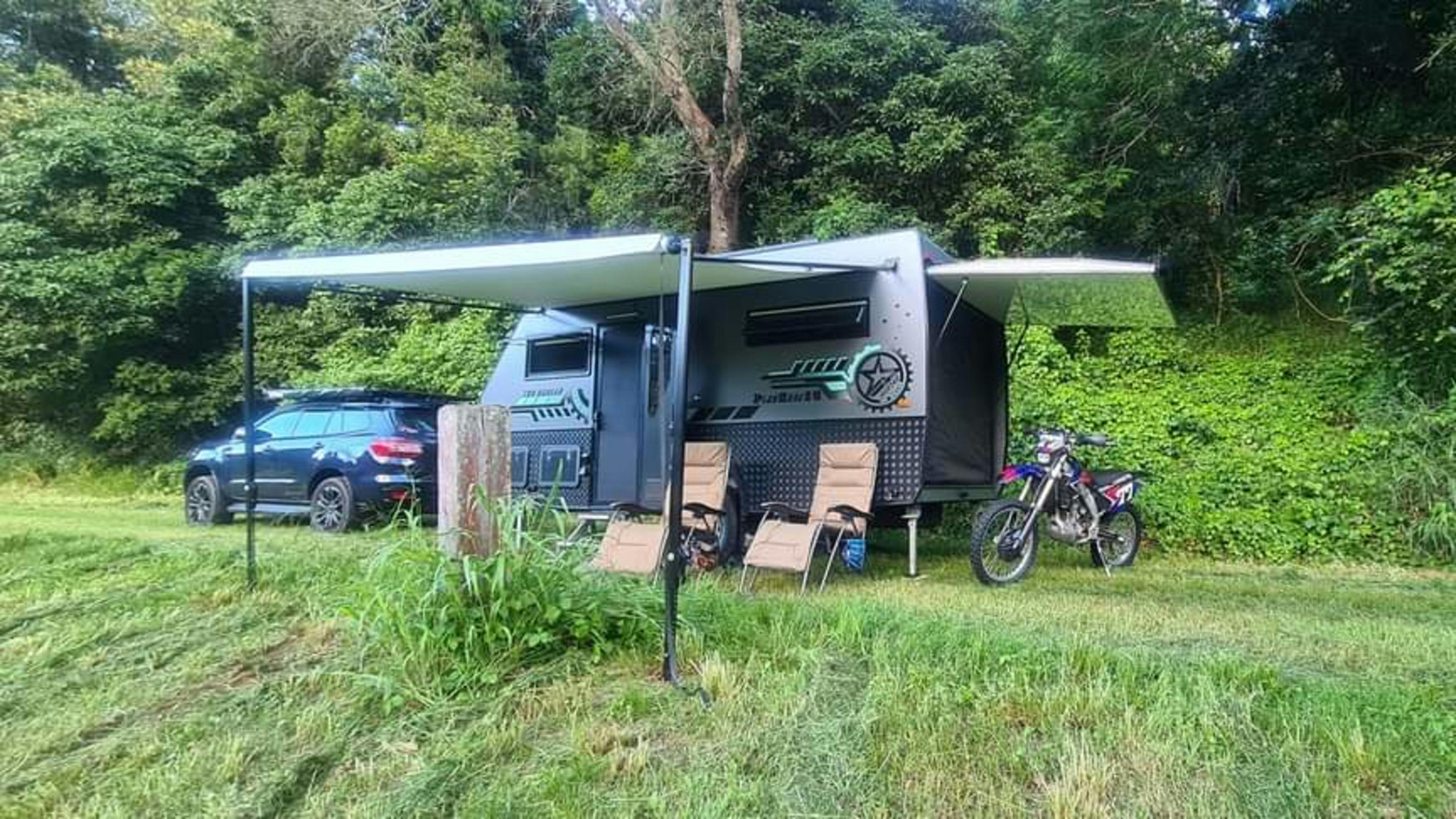 Red Gully rd Bush Camping