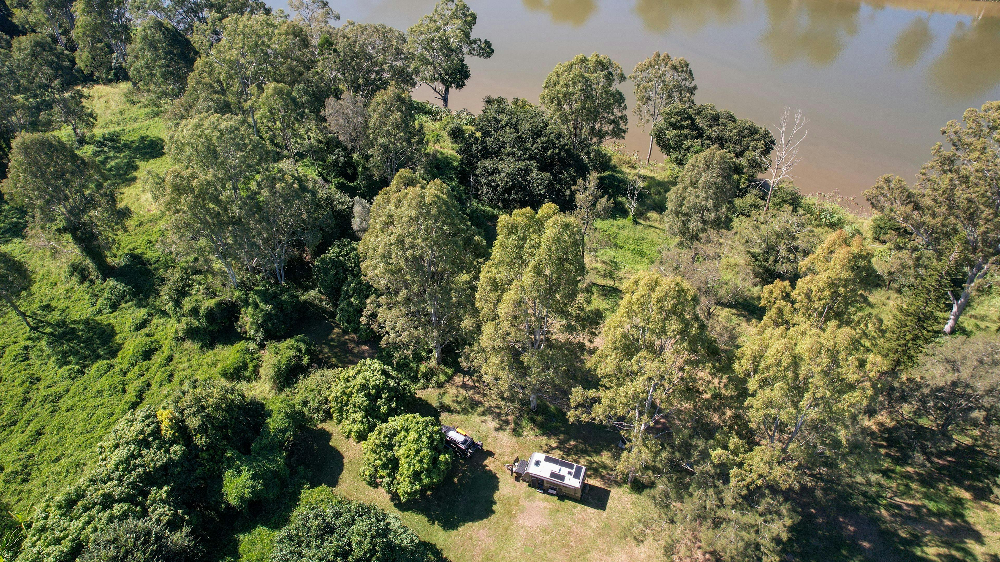 Riverfront Hobby Farmstay