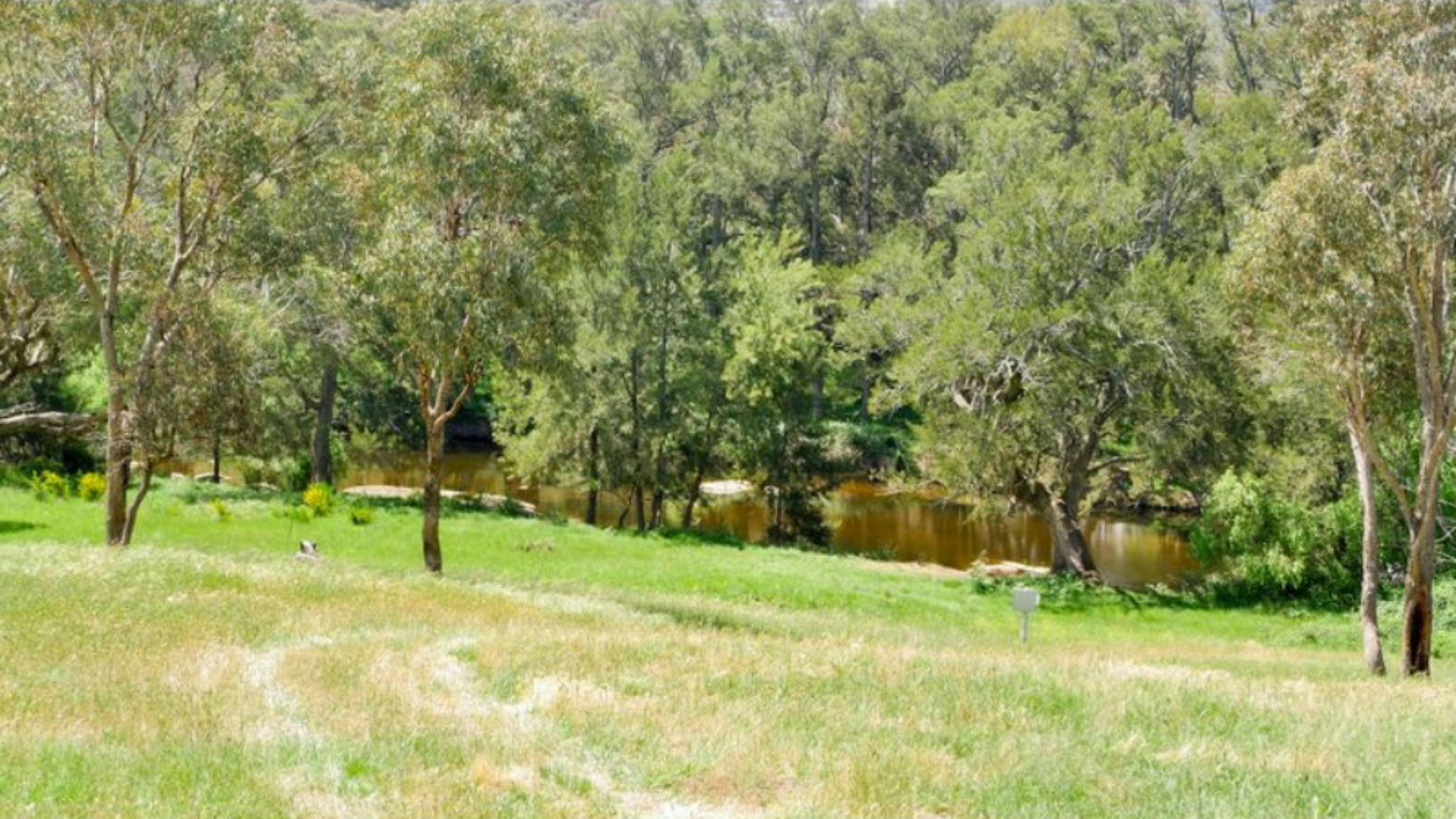 Riveroak Farm