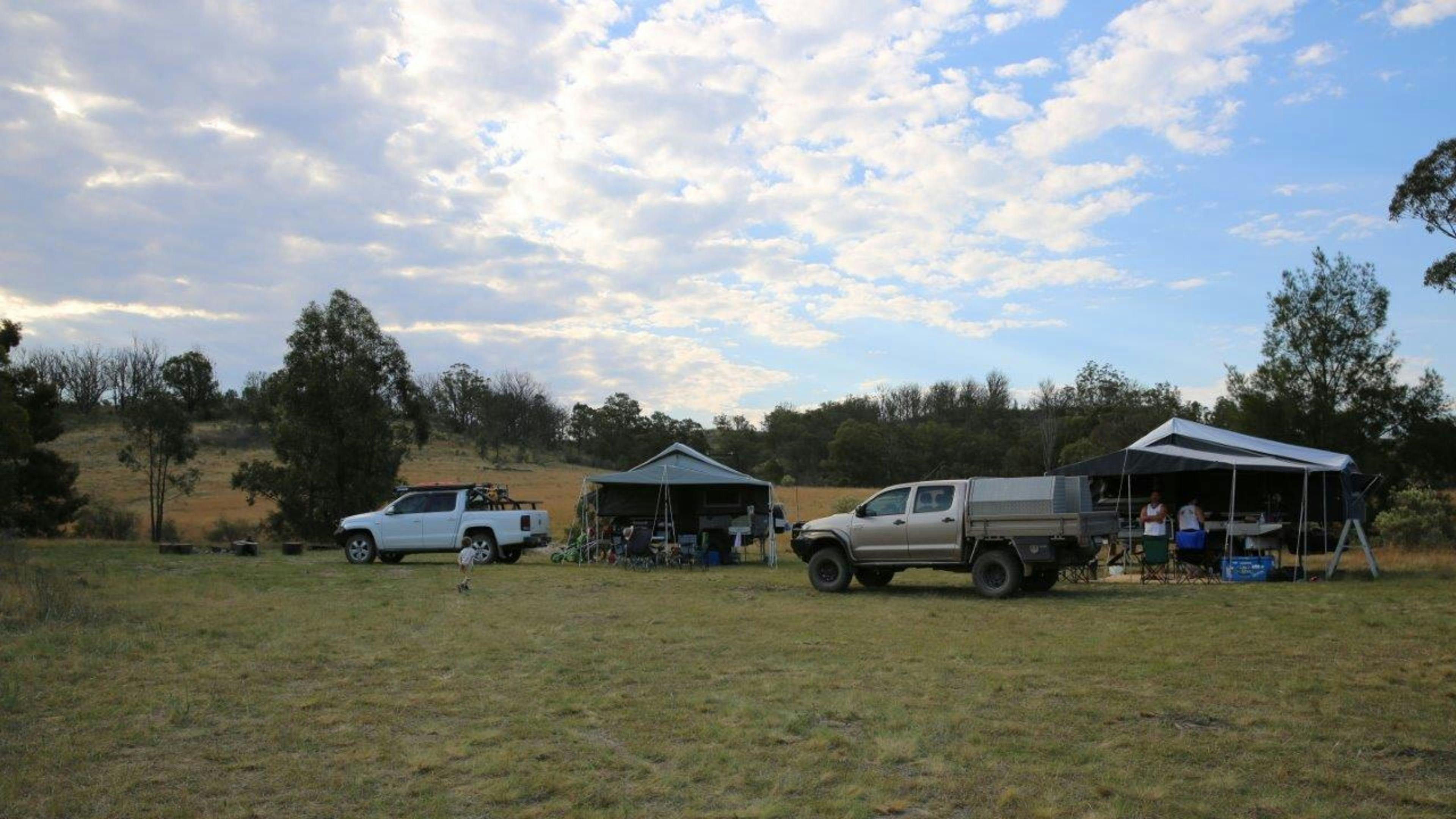 Rolling Hills Estate, Bannaby NSW Holidays & Things to