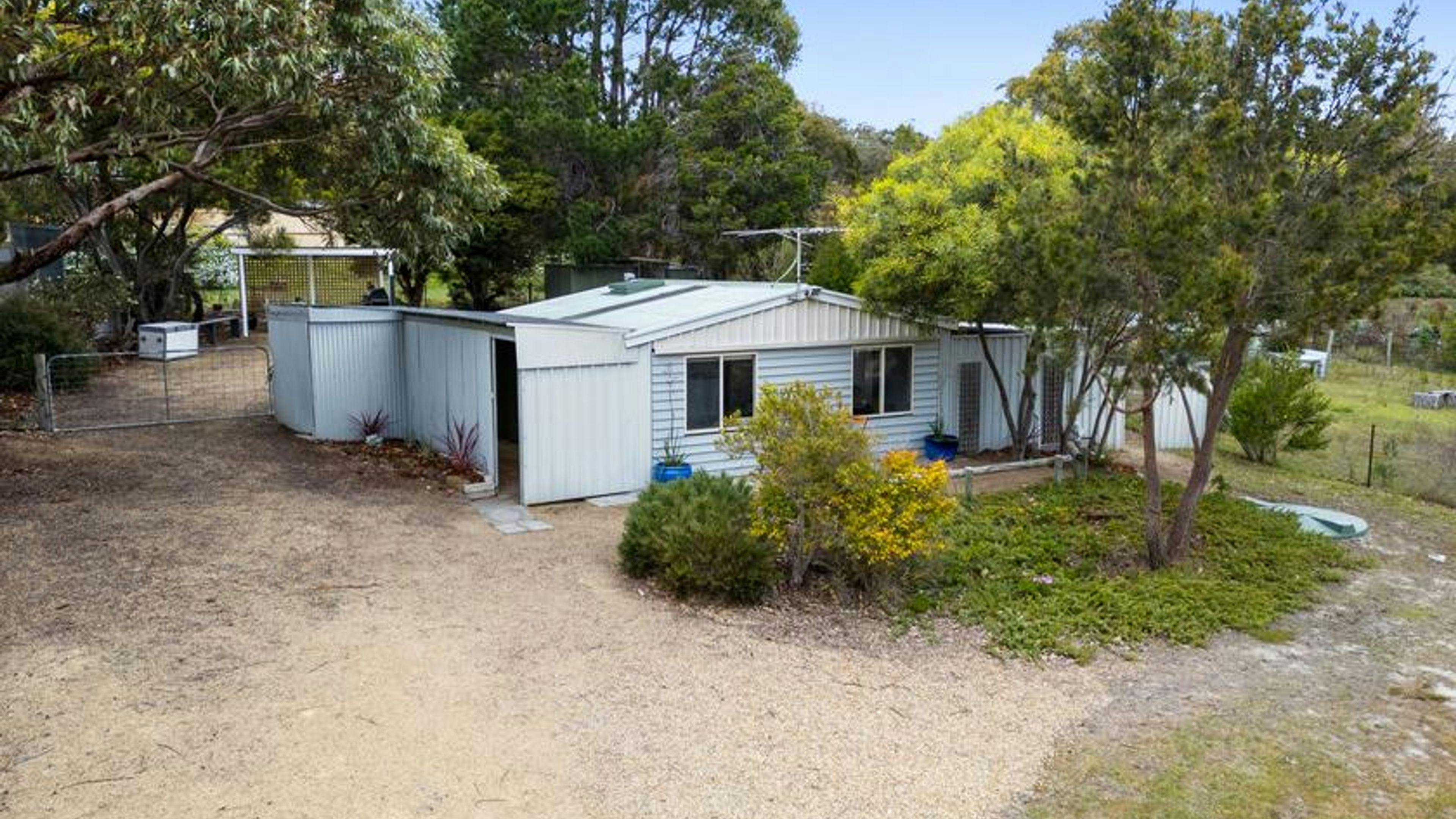 White Beach Retreat