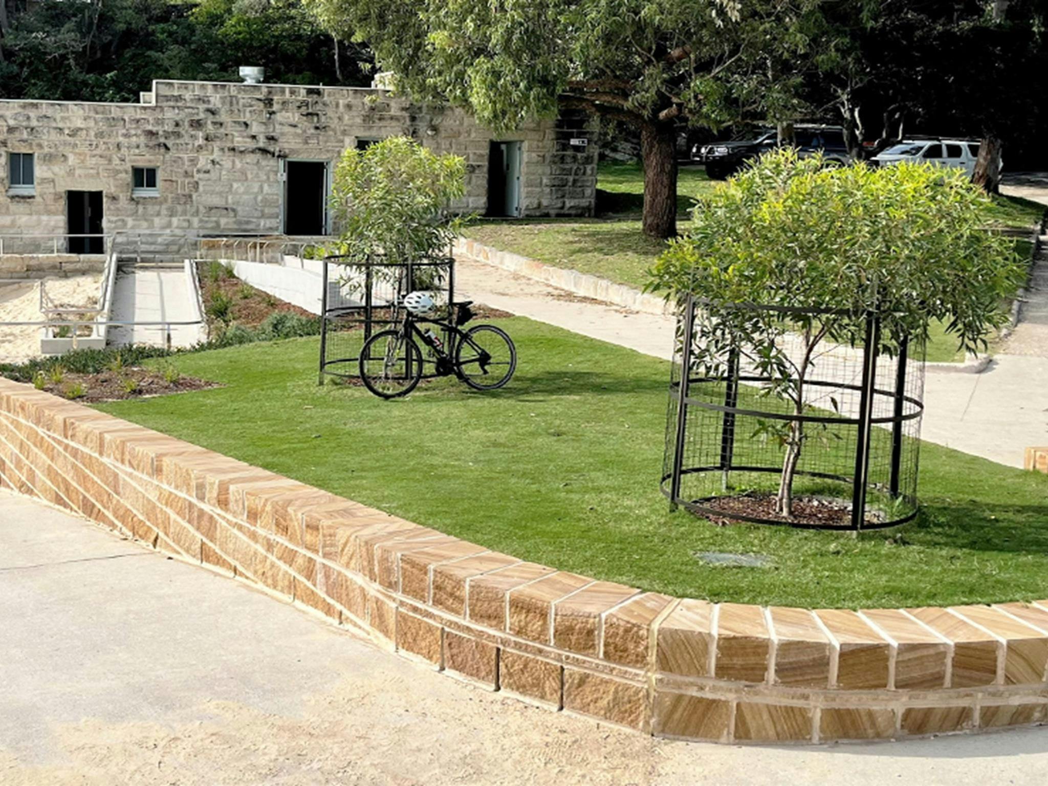 There's an accessible ramp from the promenade to the beach and accessible toilets in the sandstone