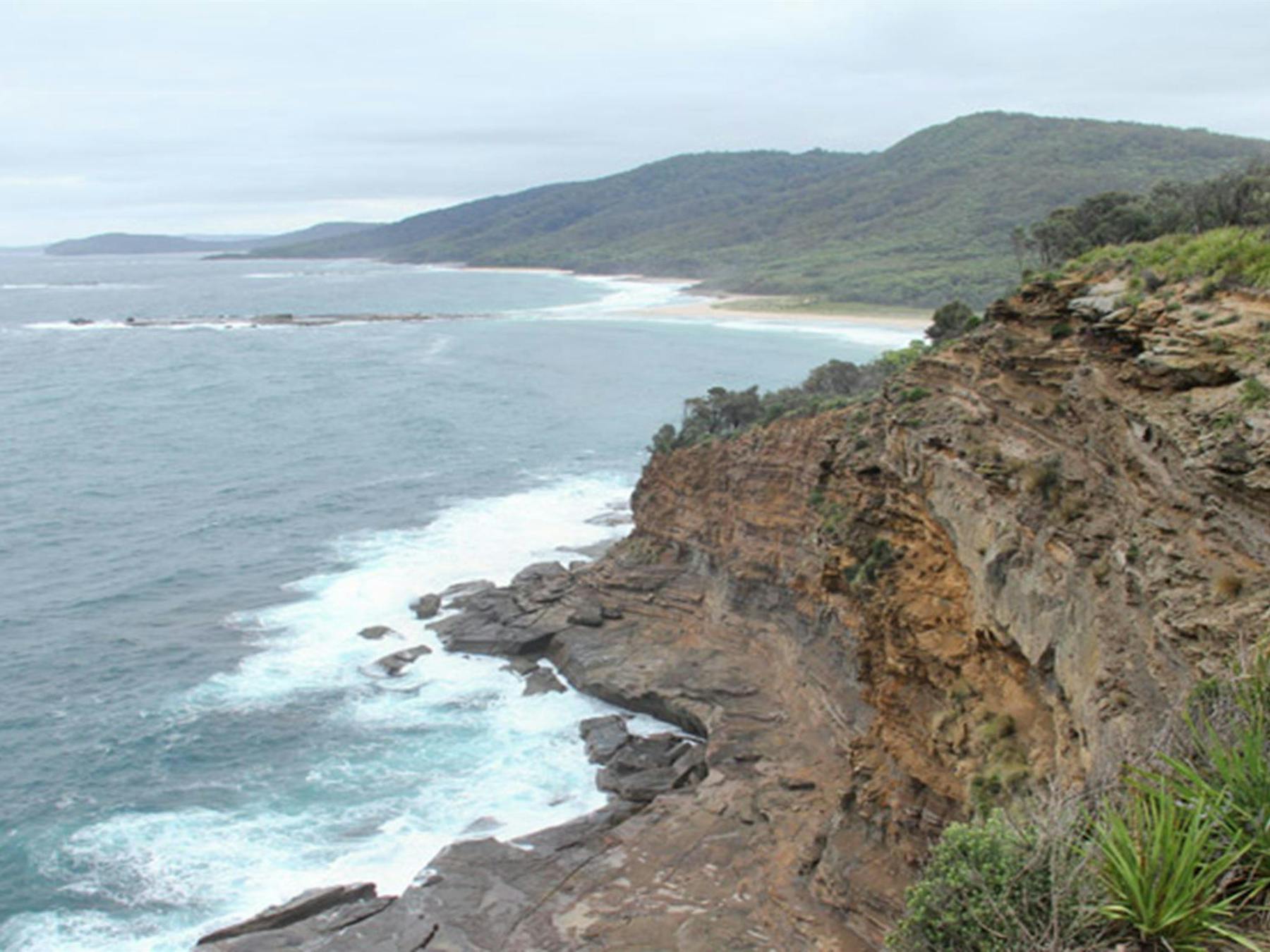 Snapper Point lookout, Murramarang National Park. Photo: John Yurasek © OEH
