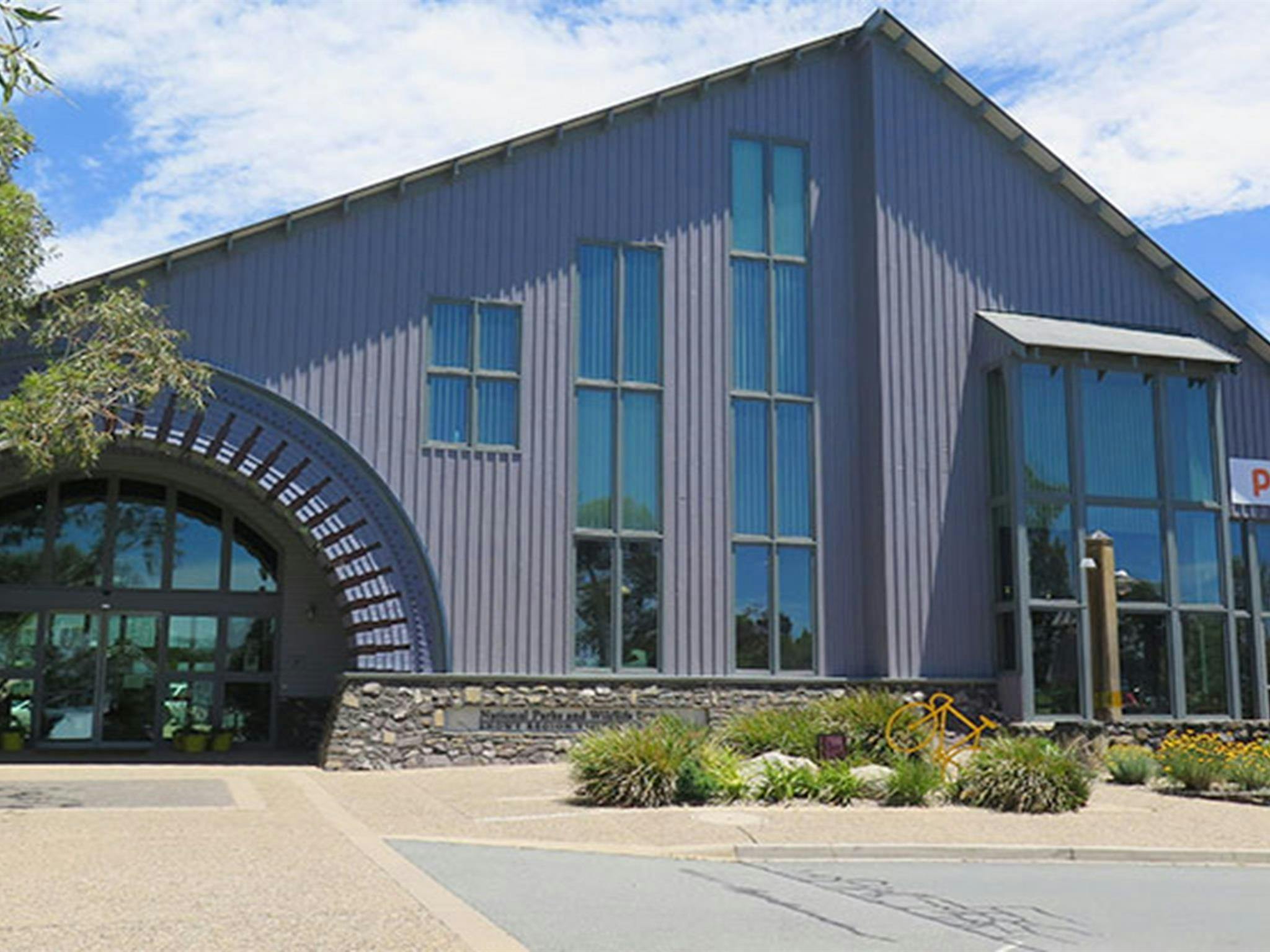Snowy Region Visitor Centre in Jindabyne, gateway to Kosciuszko National Park. Photo: Elinor