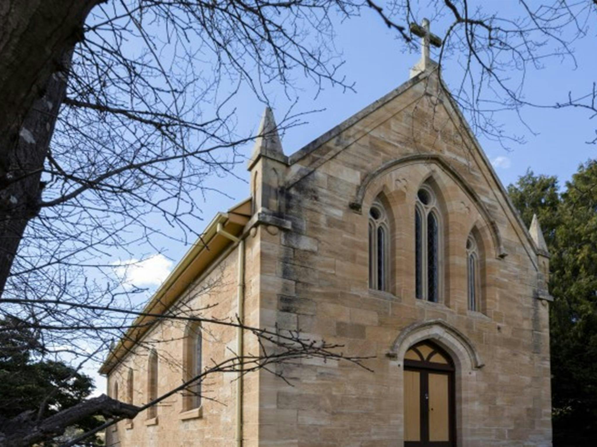 哈特利历史遗址内原圣伯纳德教堂的外观。照片：Jennifer Leahy ©