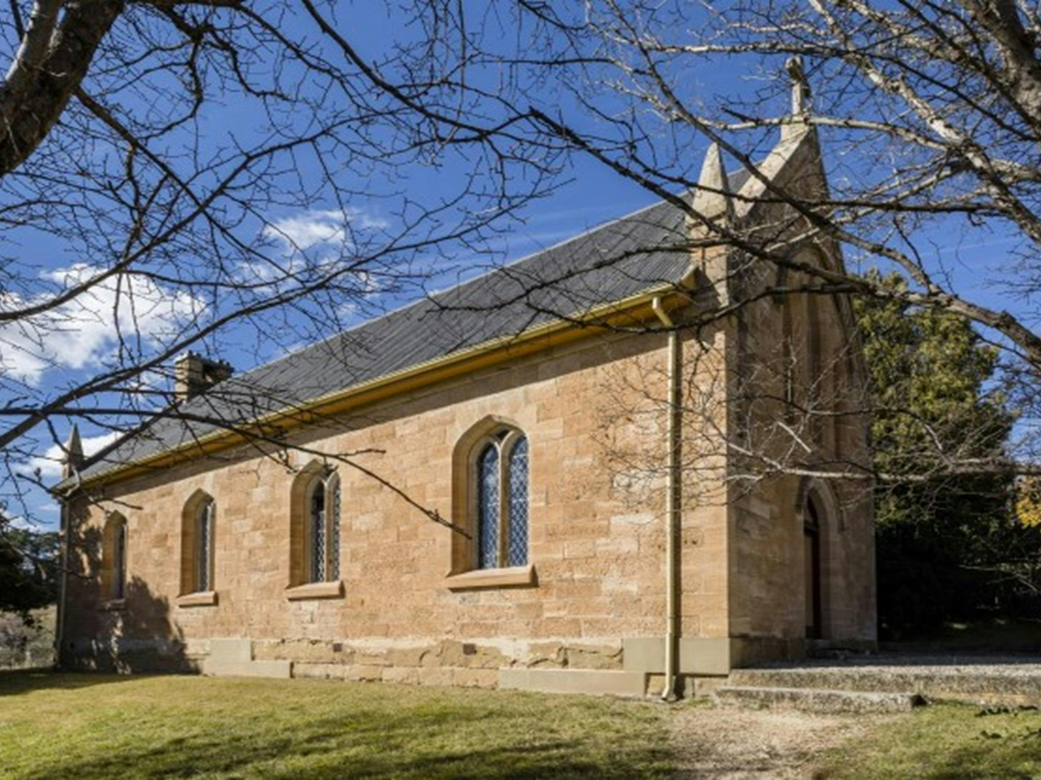 哈特利历史遗址内原圣伯纳德教堂的外观。照片：Jennifer Leahy ©