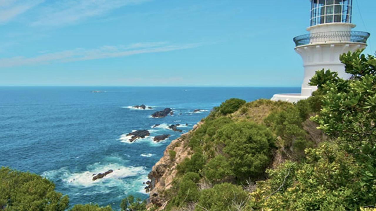Sugarloaf Point Lighthouse