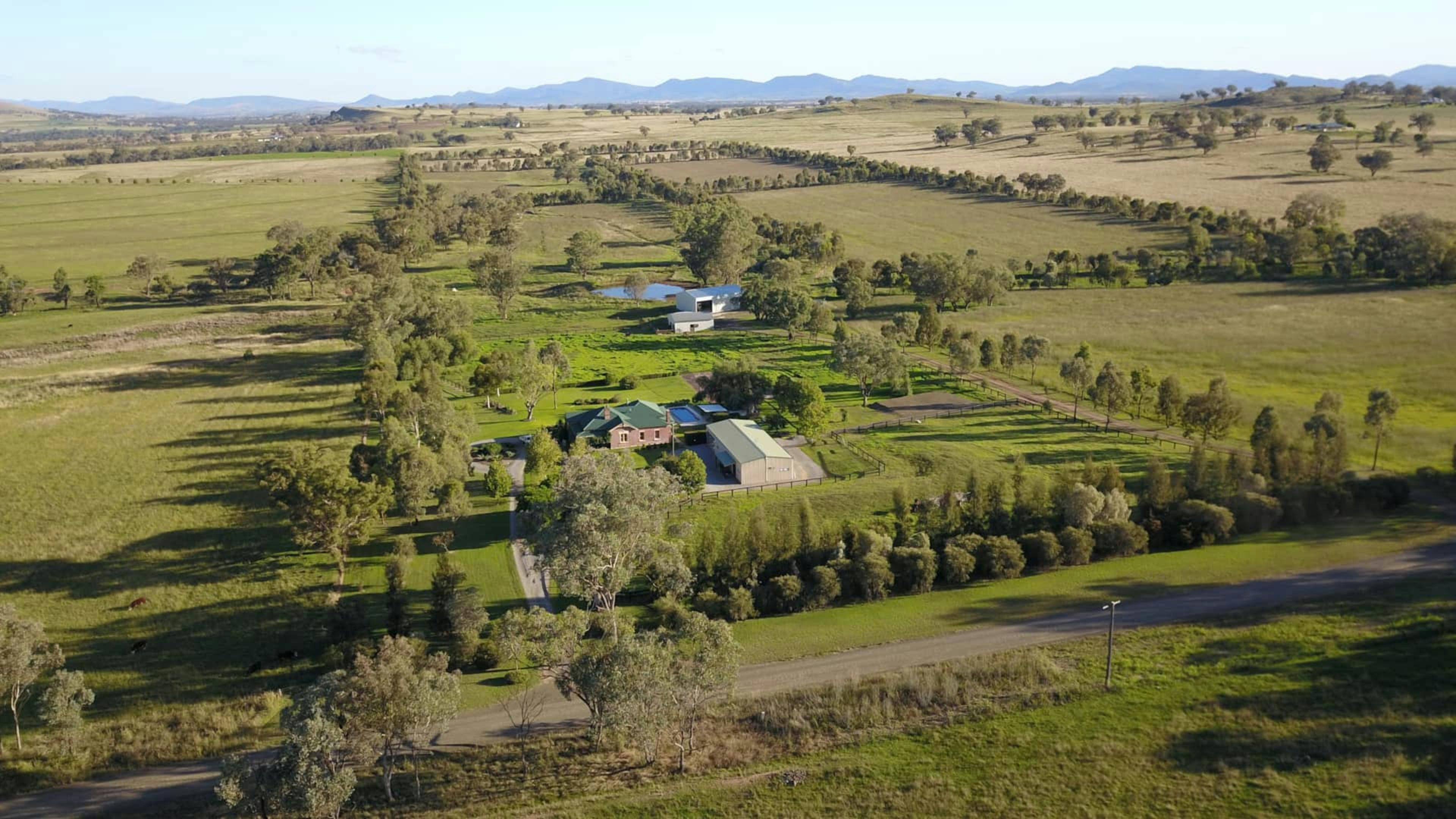 Tamworth Farm Stay, 2BR Guest House