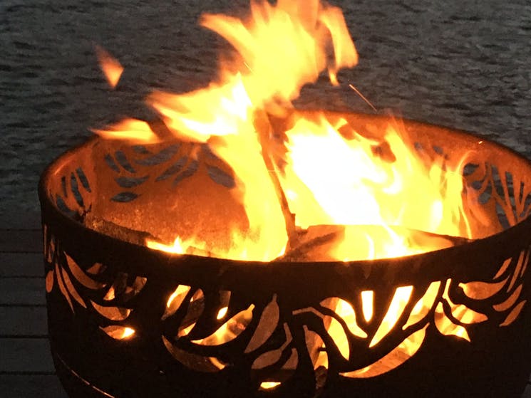 Fire Pit Action under the stars  @ The Boathouse Retreat @ Elvina Bay