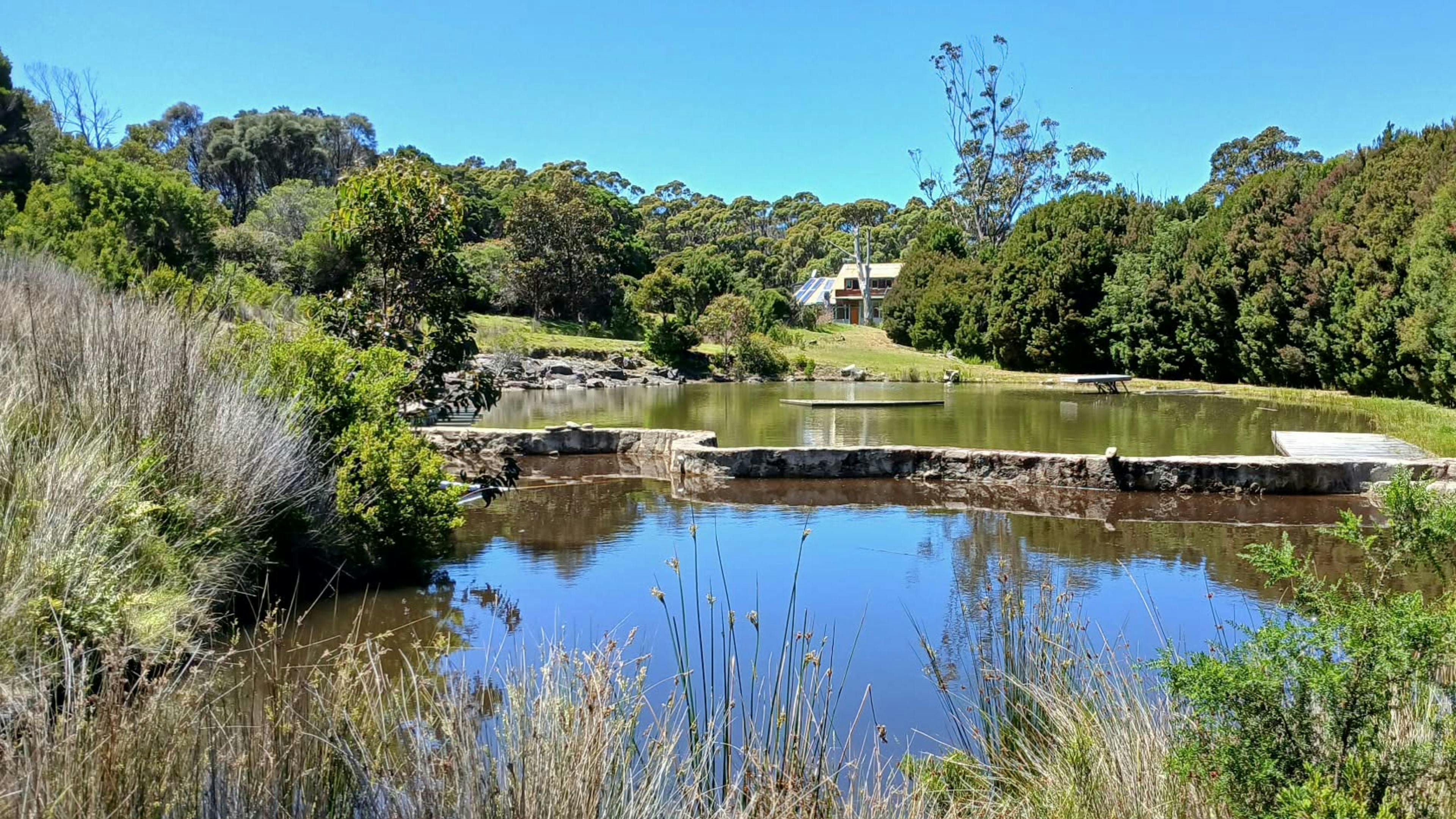 Tunnel Bay Creek, Cape Raoul