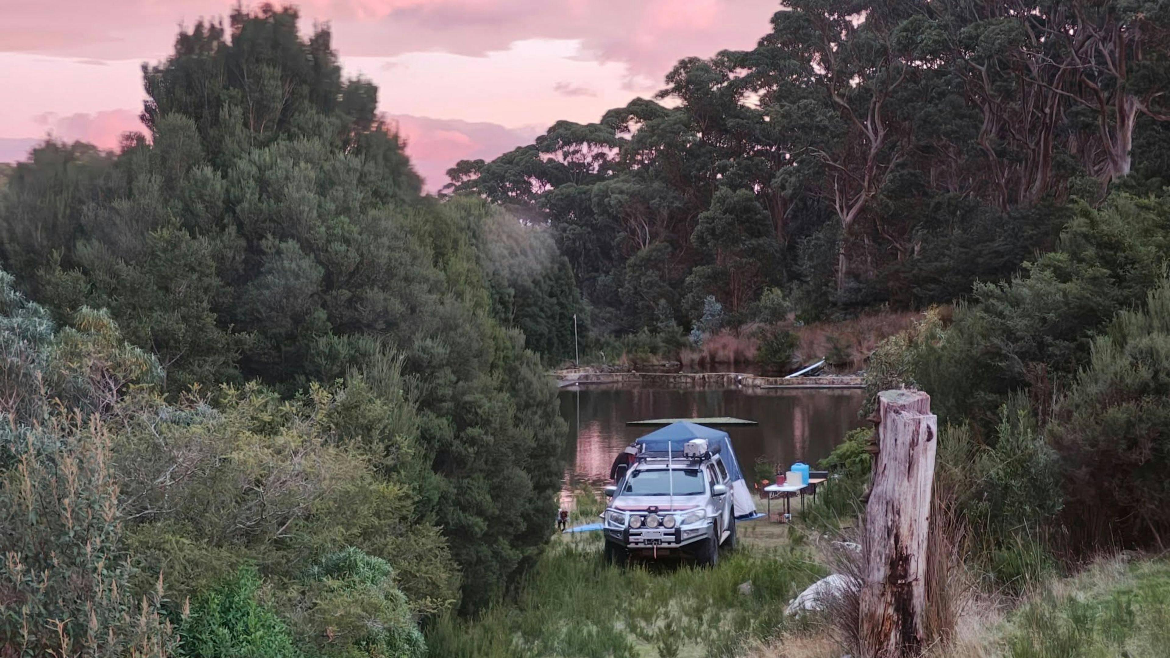 Tunnel Bay Creek, Cape Raoul