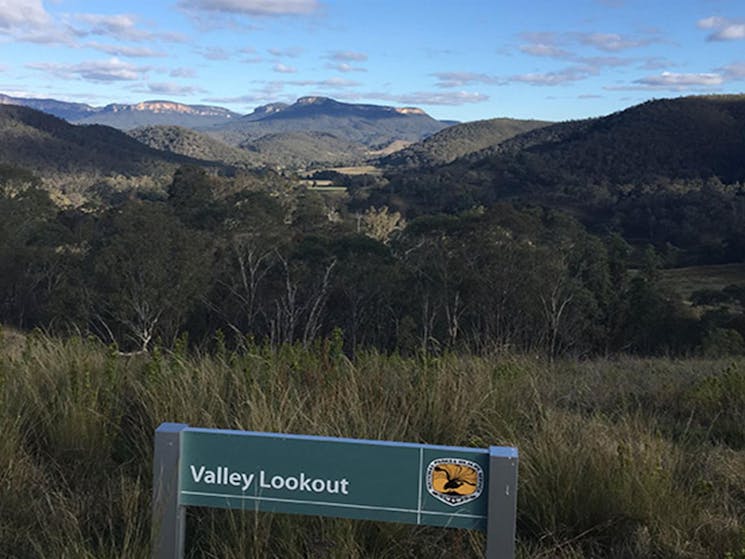 Valley lookout sign and views across Capertee Valley, Capertee National Park. Photo: Adam Bryce/OEH