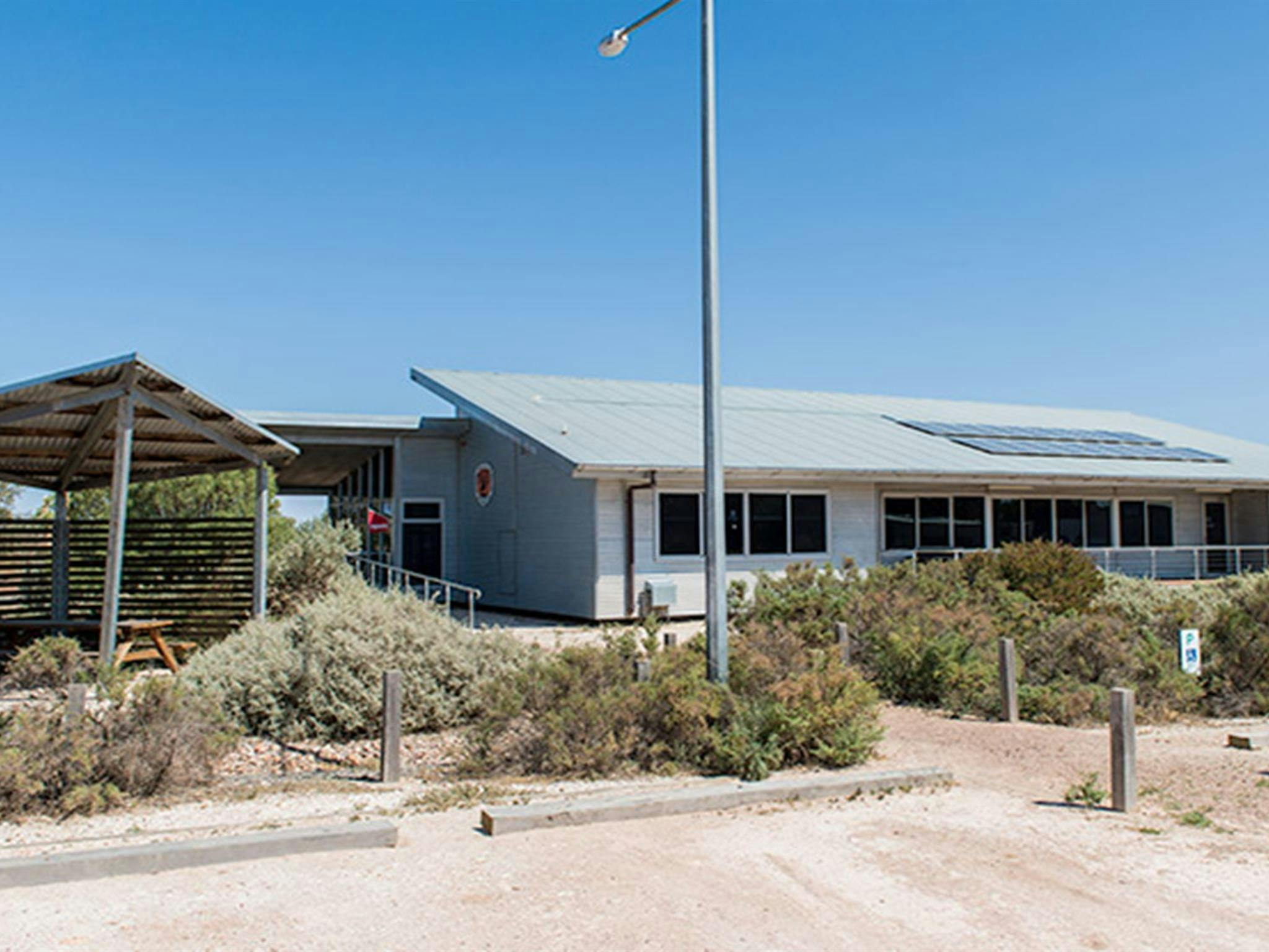Paroo-Darling Visitor Centre, White Cliffs, Paroo-Darling National Park. Photo: John Spencer &copy;