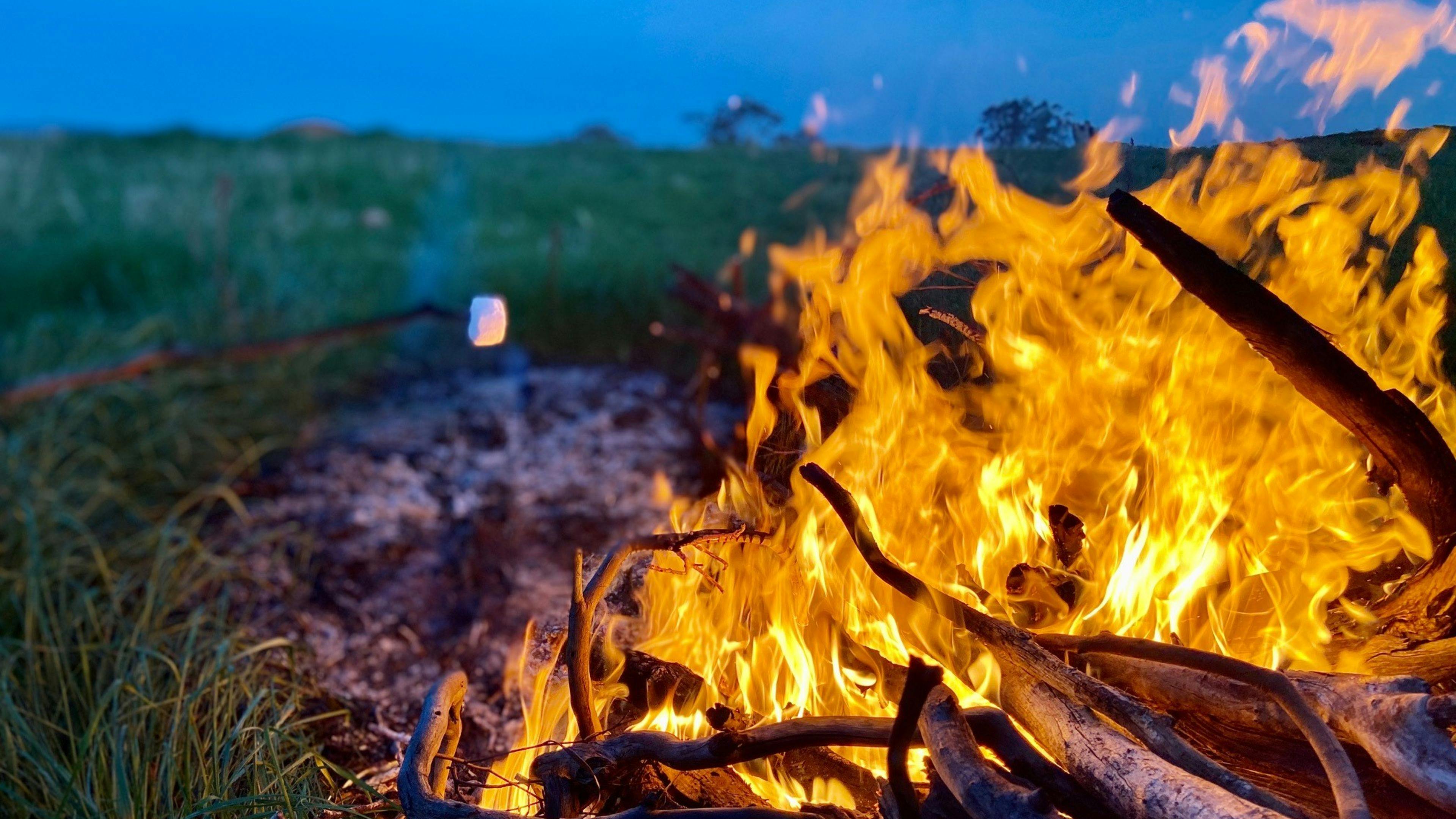 Great way to spend the night with a campfire