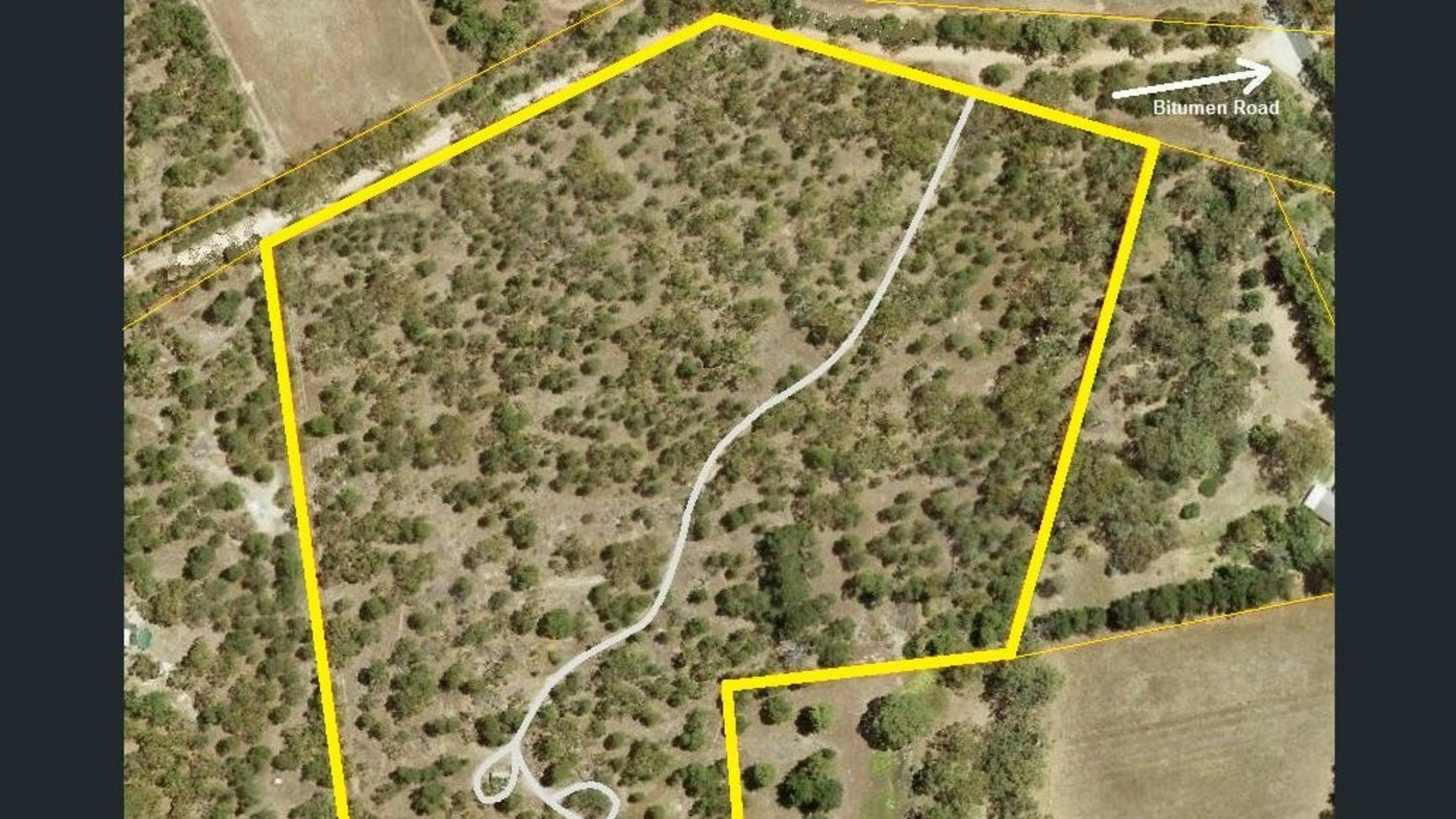 Sandy Hill: Lyndoch, Barossa Valley