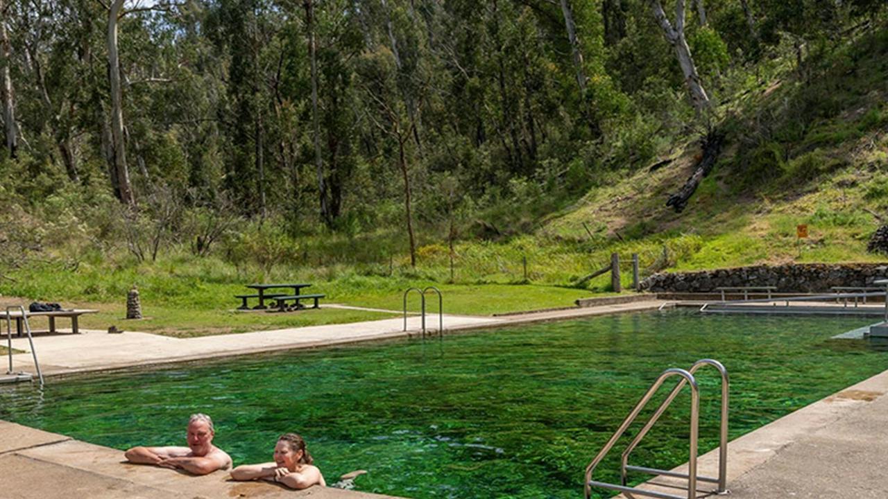 Yarrangobilly Caves thermal pool