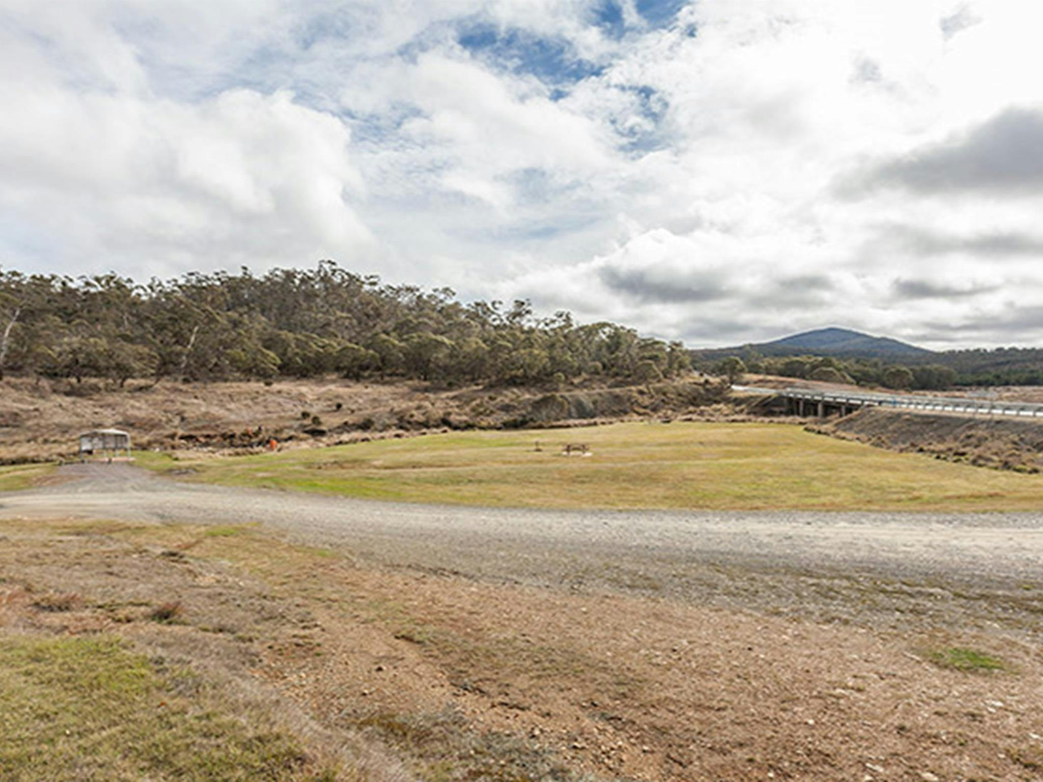 Yarrangobilly Village campground, Kosciuszko National Park. Photo: Murray Vanderveer/NSW Government