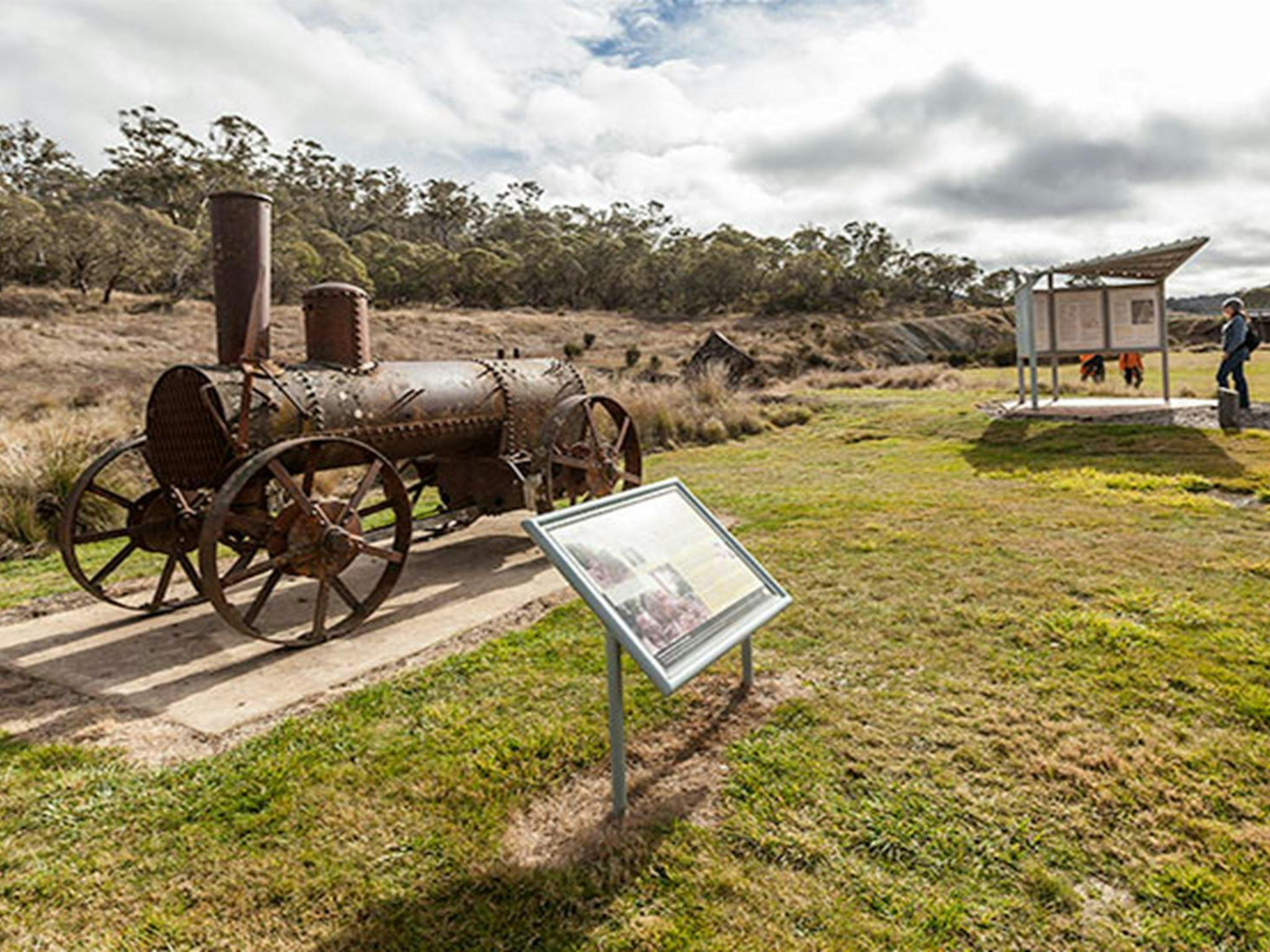 Yarrangobilly Village campground, Kosciuszko National Park. Photo: Murray Vanderveer/NSW Government